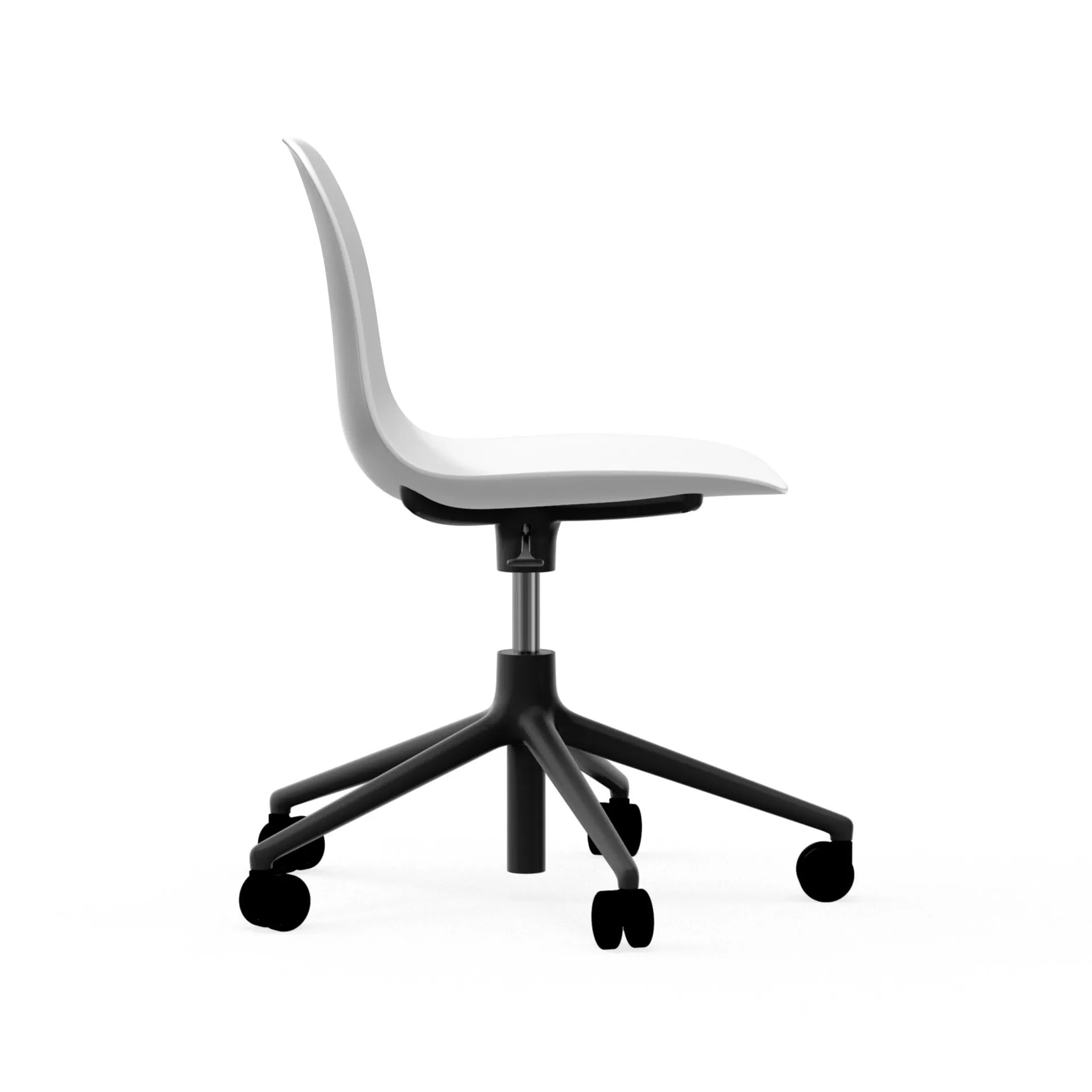 Chaise de bureau Form avec base pivotante, fauteuil de bureau 5W, blanc, aluminium noir, roulettes Normann Copenhagen