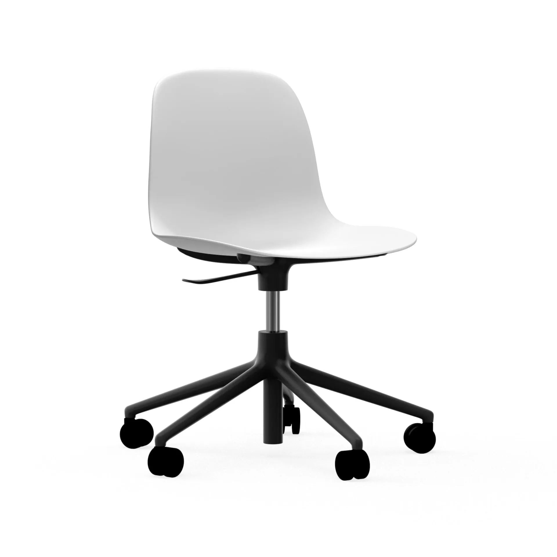 Chaise de bureau Form avec base pivotante, fauteuil de bureau 5W, blanc, aluminium noir, roulettes Normann Copenhagen