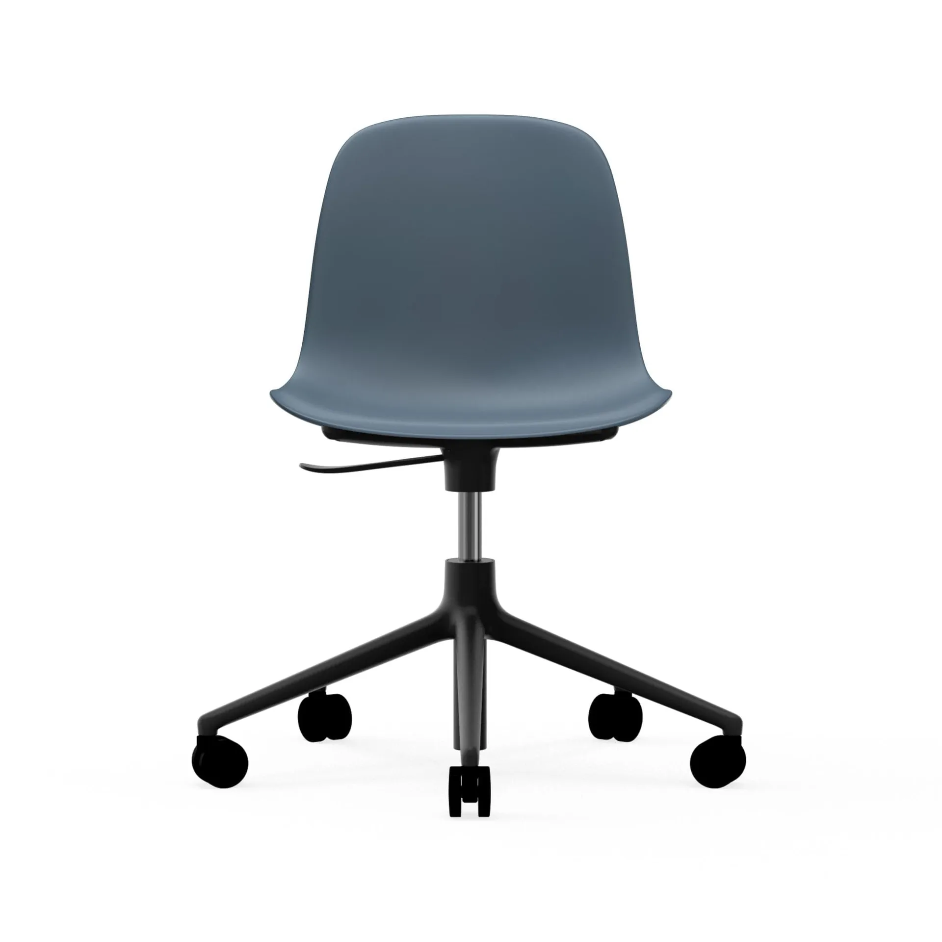 Chaise de bureau Form avec base pivotante, fauteuil de bureau 5W, bleu, aluminium noir, roulettes Normann Copenhagen