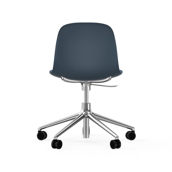 Chaise de bureau Form avec base pivotante, fauteuil de bureau 5W - bleu, aluminium, roulettes - Normann Copenhagen