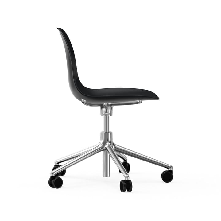 Chaise de bureau Form avec base pivotante, fauteuil de bureau 5W - noir, aluminium, roulettes - Normann Copenhagen