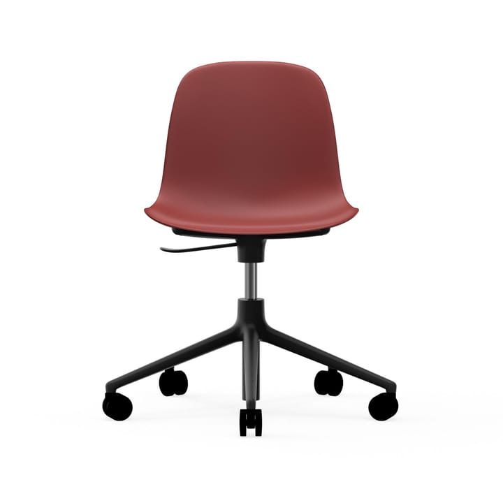 Chaise de bureau Form avec base pivotante, fauteuil de bureau 5W - rouge, aluminium noir, roulettes - Normann Copenhagen