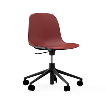 Chaise de bureau Form avec base pivotante, fauteuil de bureau 5W - rouge, aluminium noir, roulettes - Normann Copenhagen