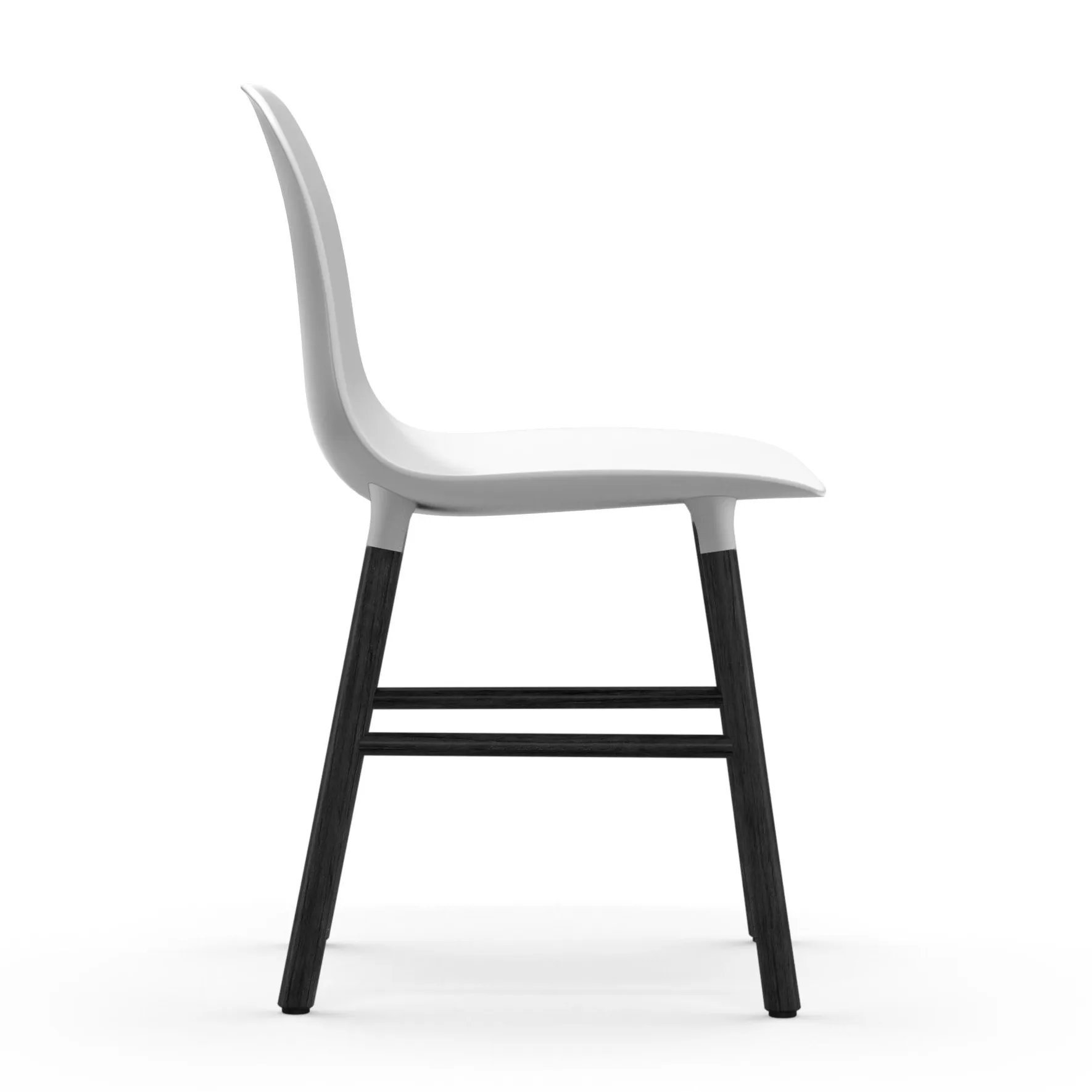 Chaise Form pieds noirs, Blanc Normann Copenhagen