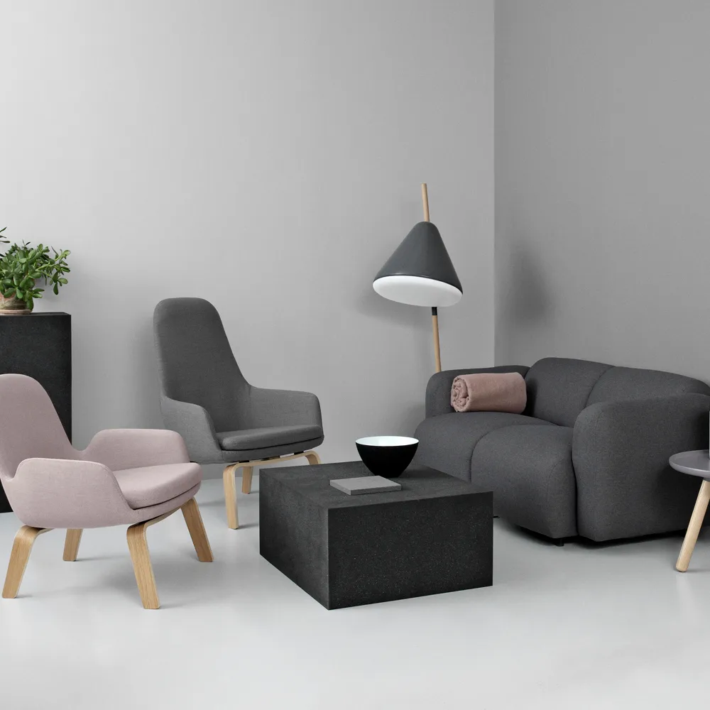 Chaise lounge Era Low, cuir tango noir Normann Copenhagen