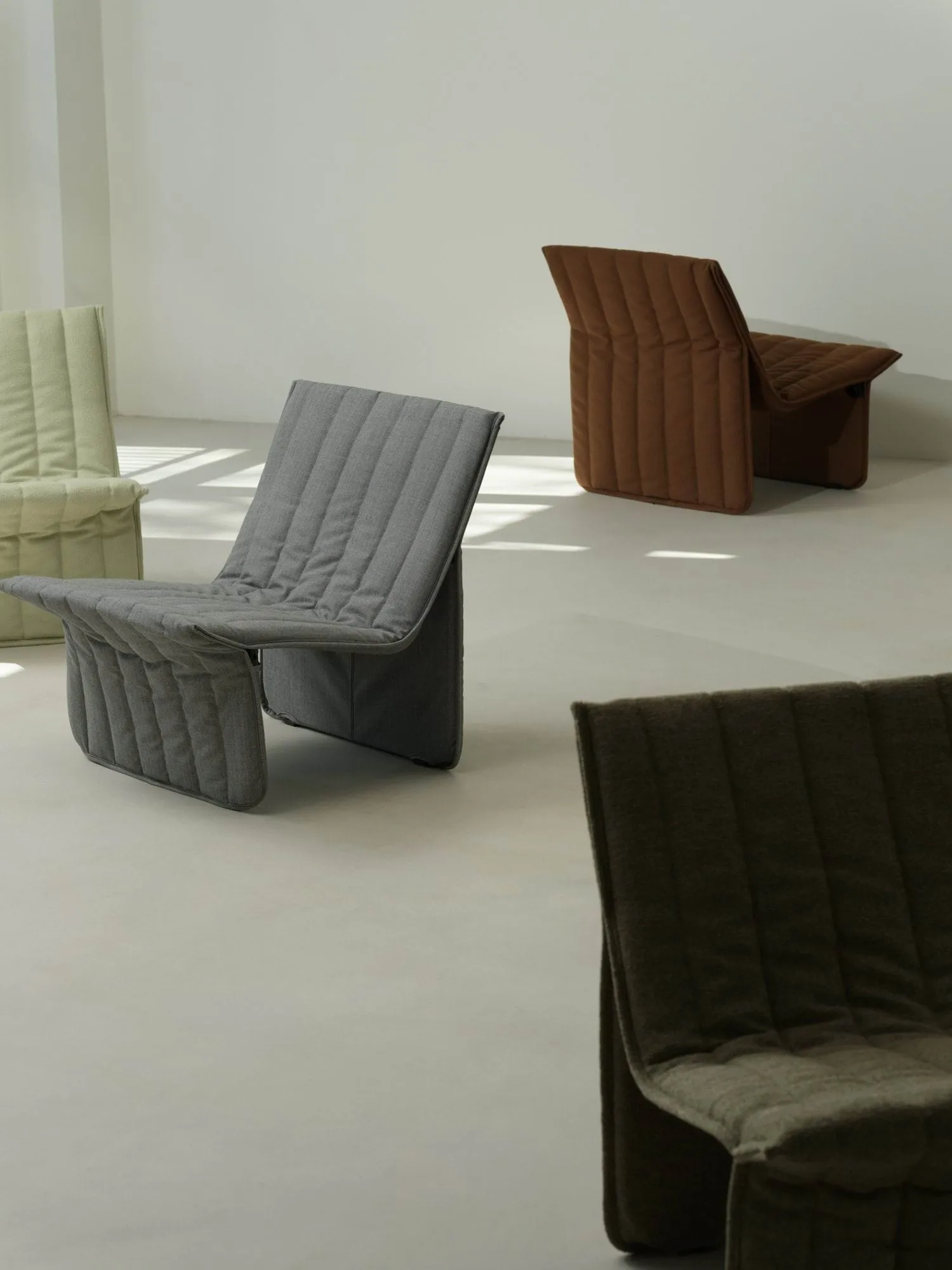 Fauteuil lounge Limit, Remix 223 beige Normann Copenhagen