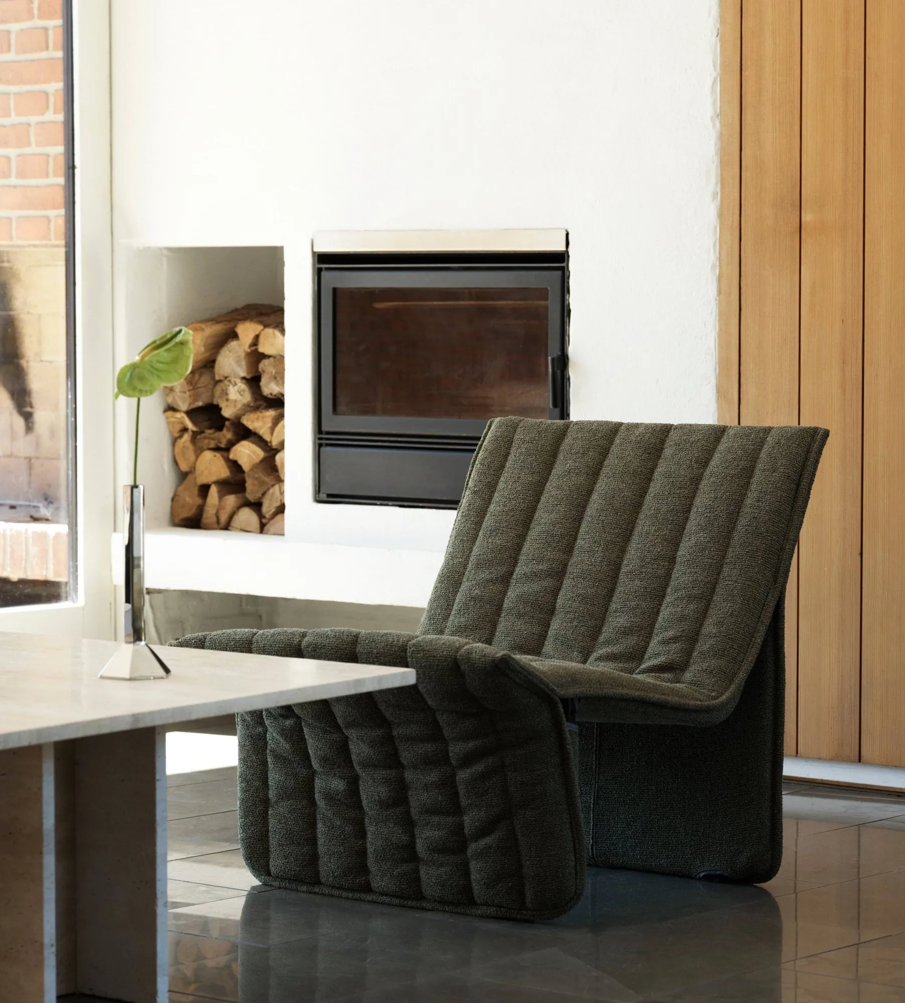 Fauteuil lounge Limit, Remix 356 brun foncé Normann Copenhagen