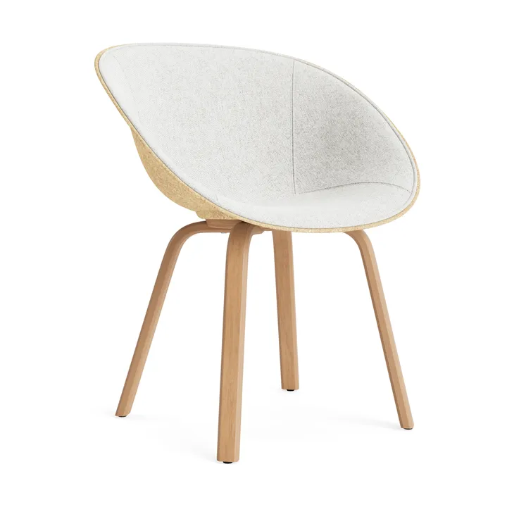 Fauteuil Mat Armchair avec accoudoirs habillé sur le devant - Hallingdal 110-hemp-beech - Normann Copenhagen