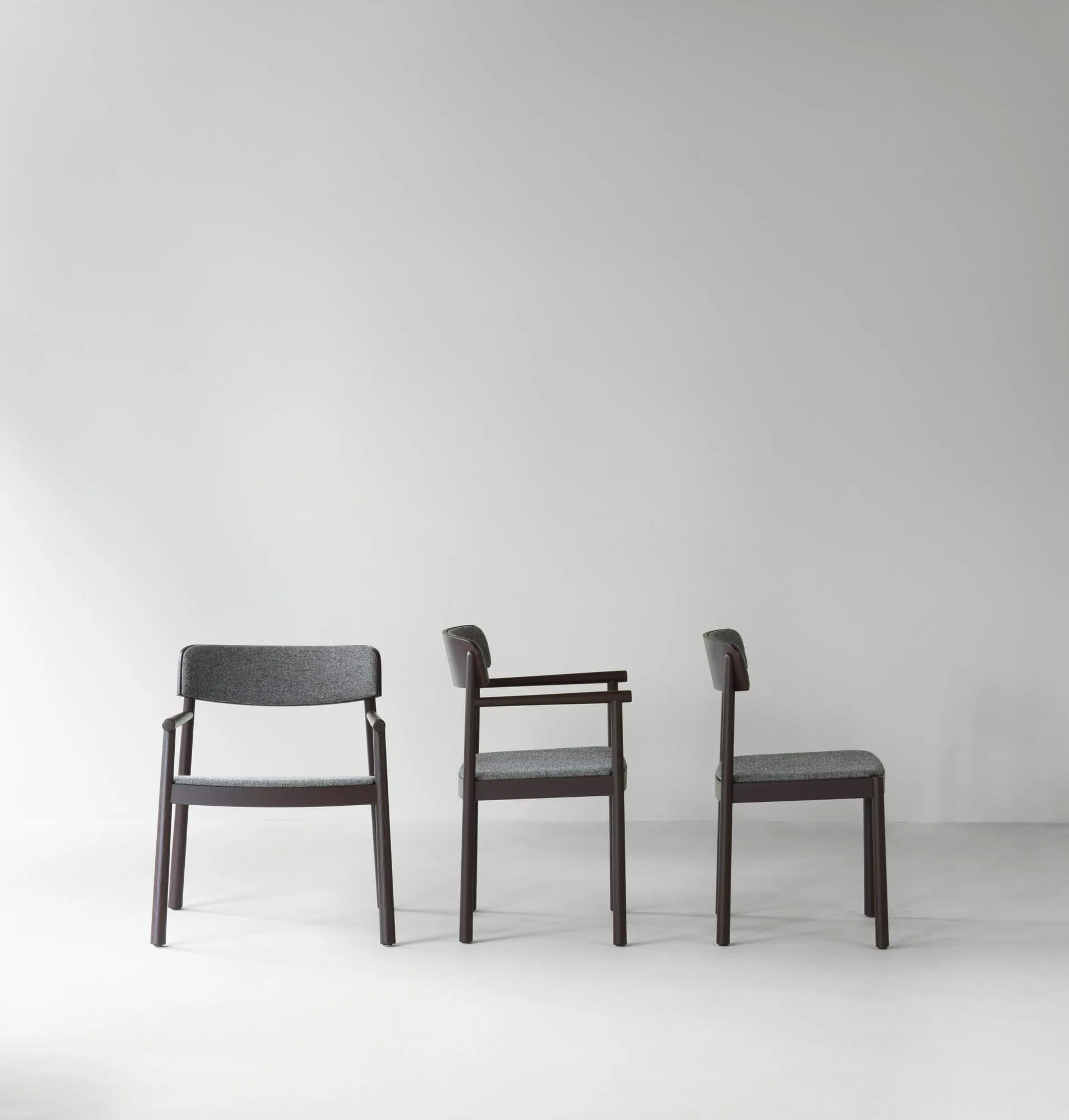 Fauteuil Timb, Brown ash-Hallingdal 367 Normann Copenhagen