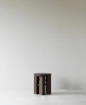 Fyr tabouret rond 45 cm - Dark brown, Ø40x45 cm - Normann Copenhagen