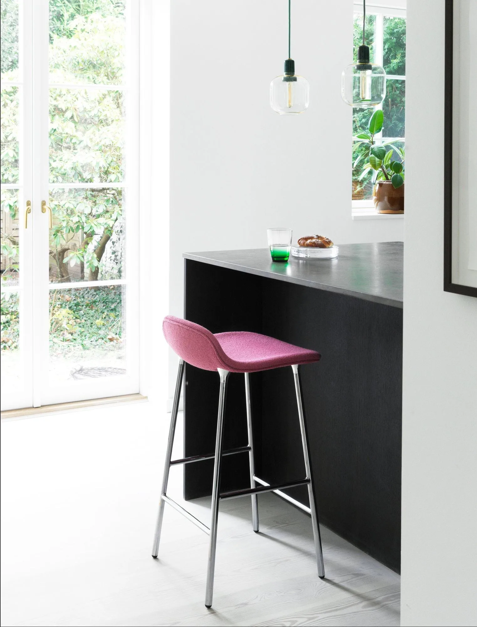 Lampe Amp petite, or-vert Normann Copenhagen