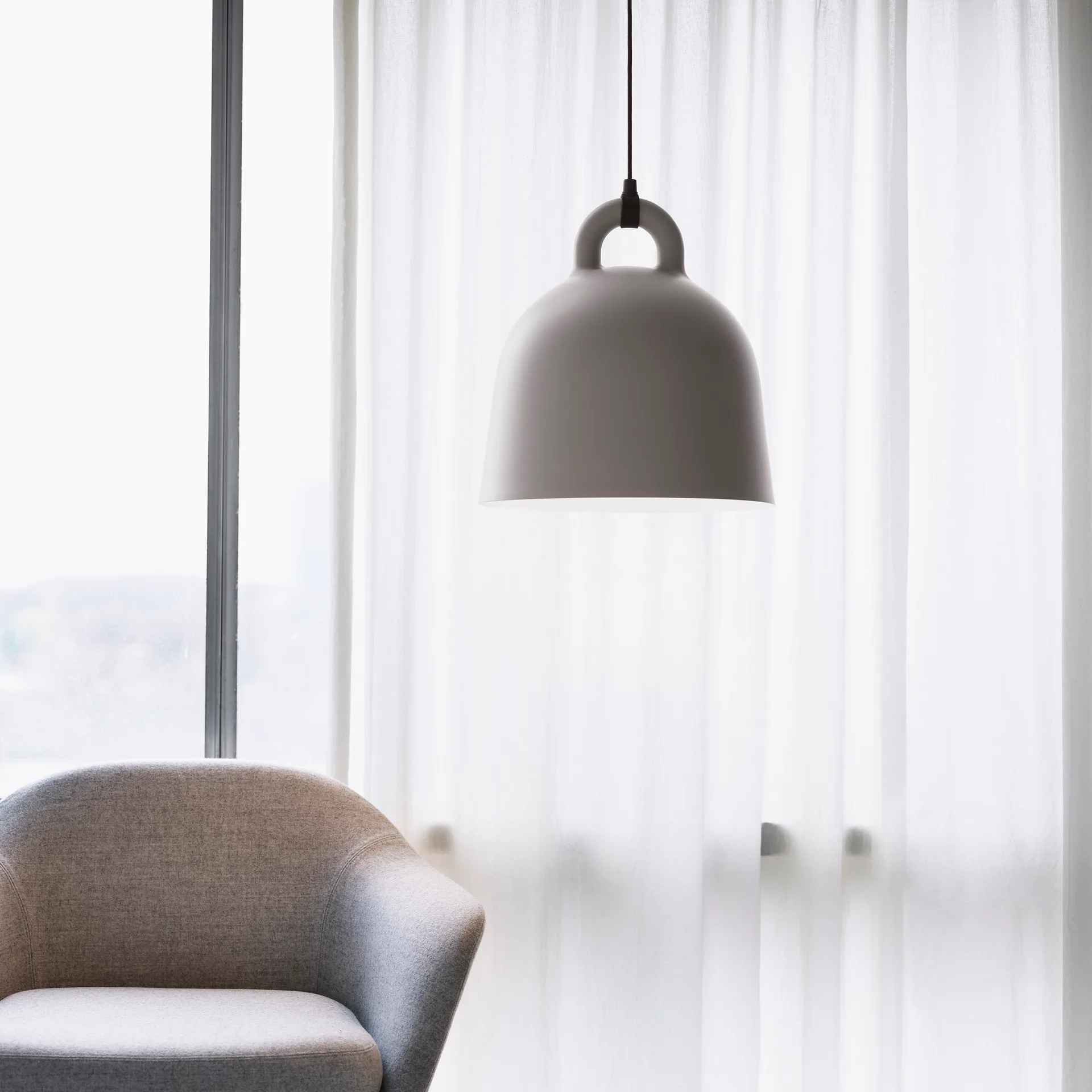 Lampe Bell sable, moyen Normann Copenhagen