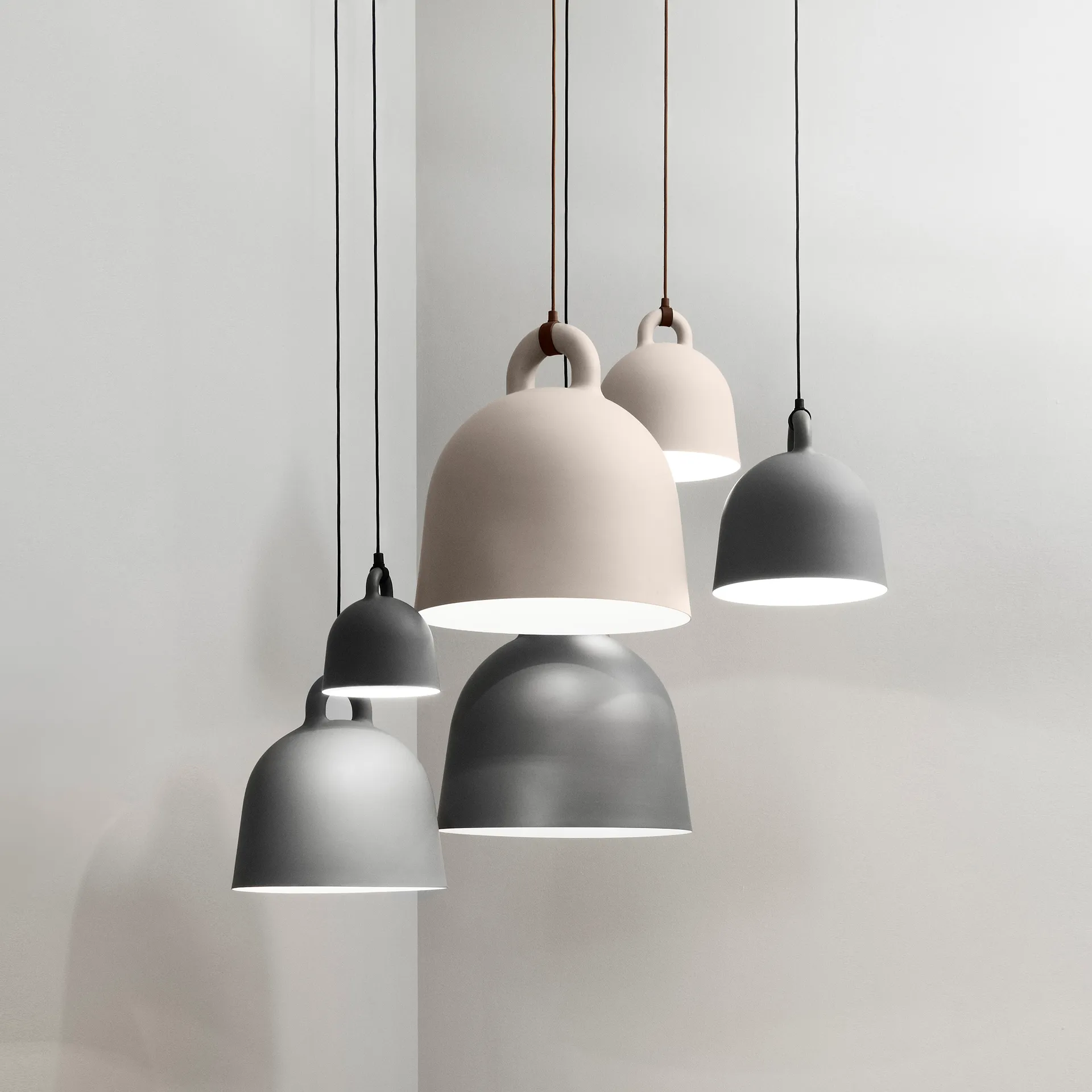 Lampe Bell sable, moyen Normann Copenhagen