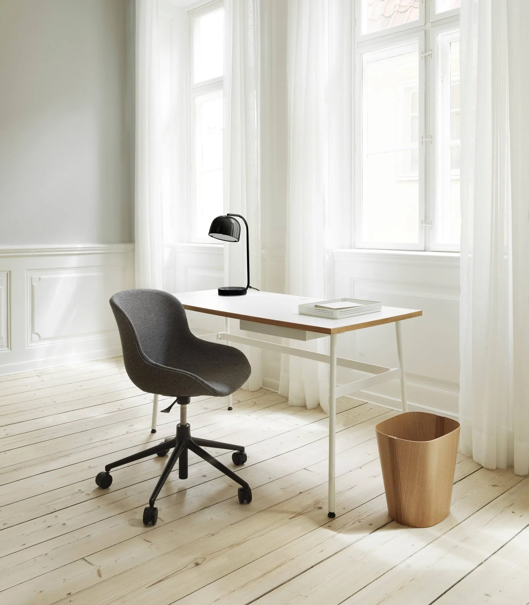 Lampe de table Grant, black Normann Copenhagen