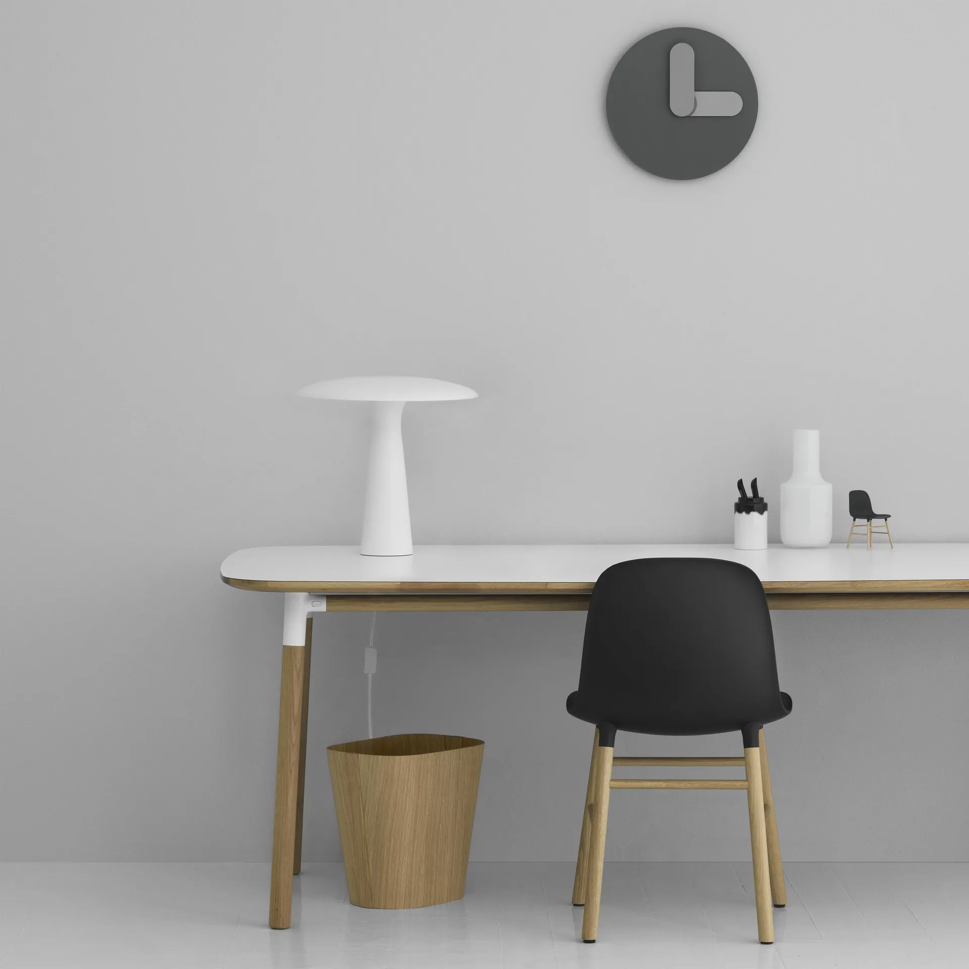 Lampe de table Shelter, blanc Normann Copenhagen