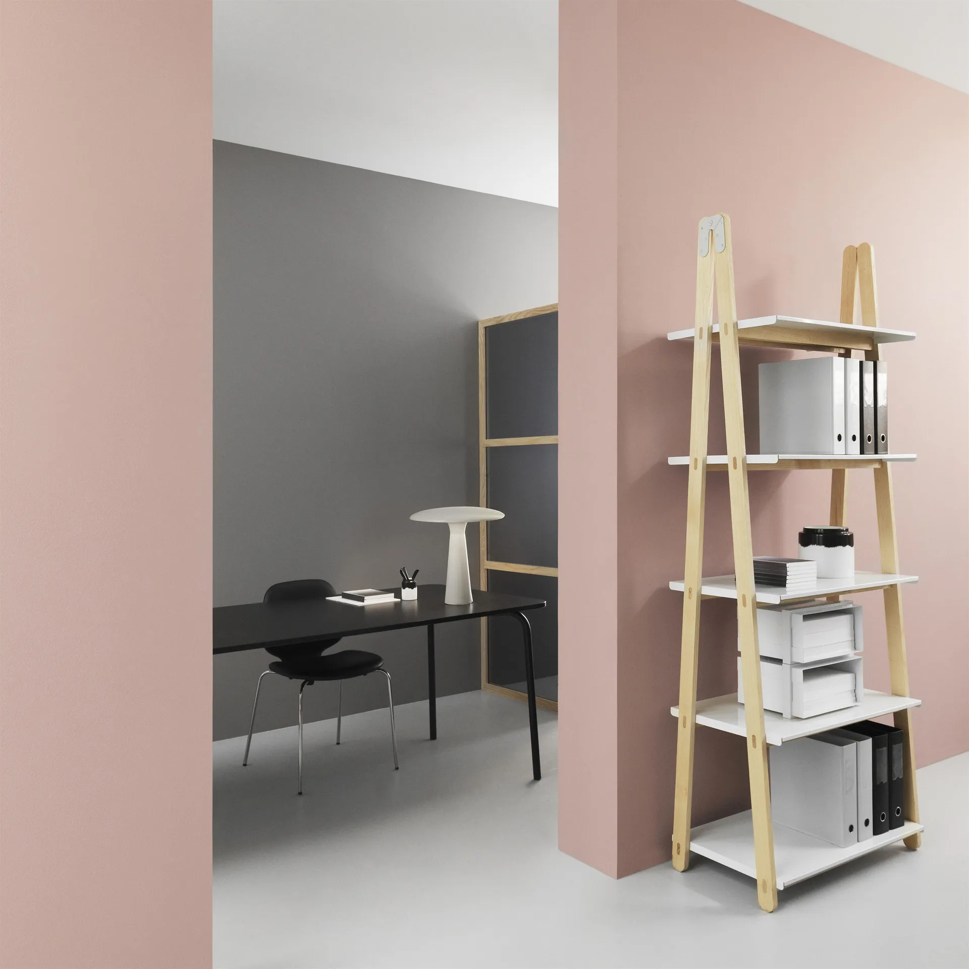 Lampe de table Shelter, blanc Normann Copenhagen