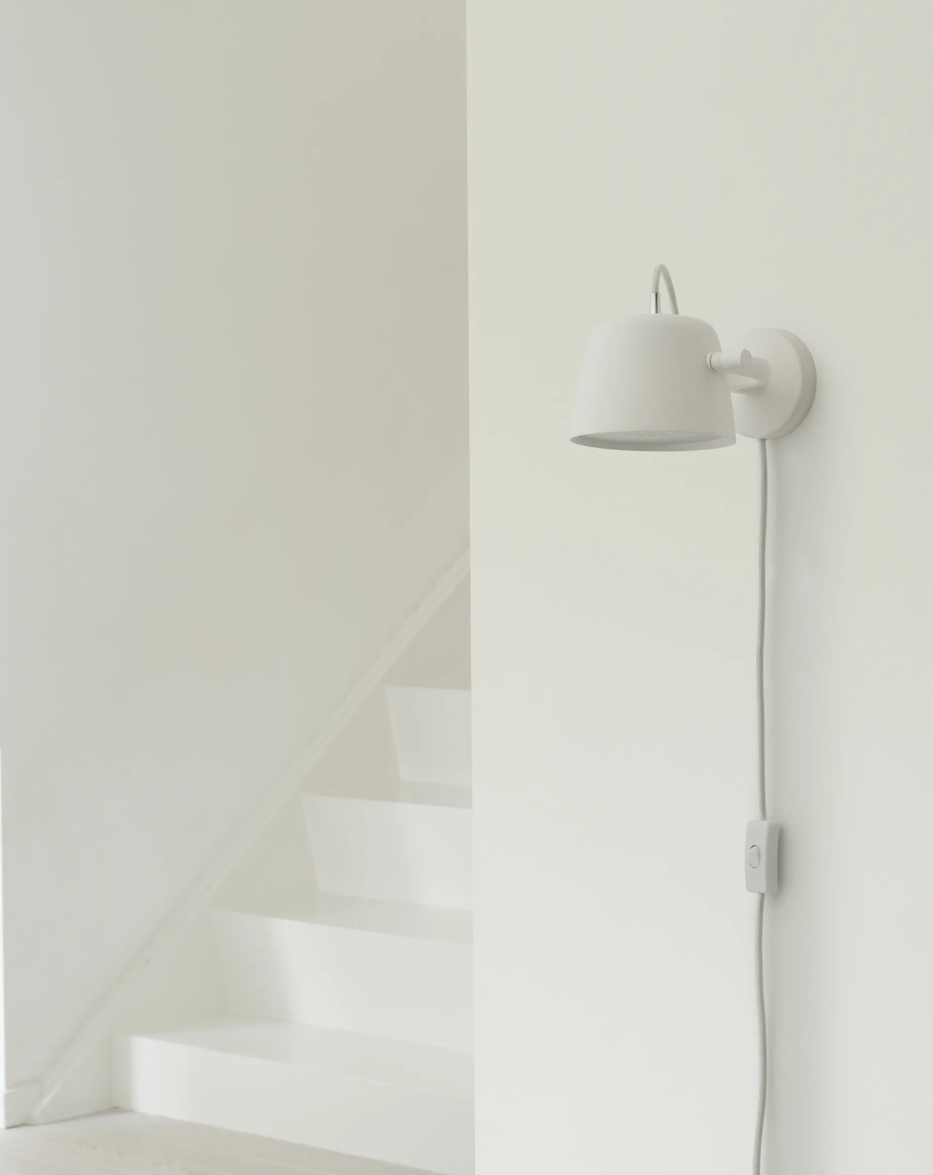 Lampe murale Tub, Blanc Normann Copenhagen