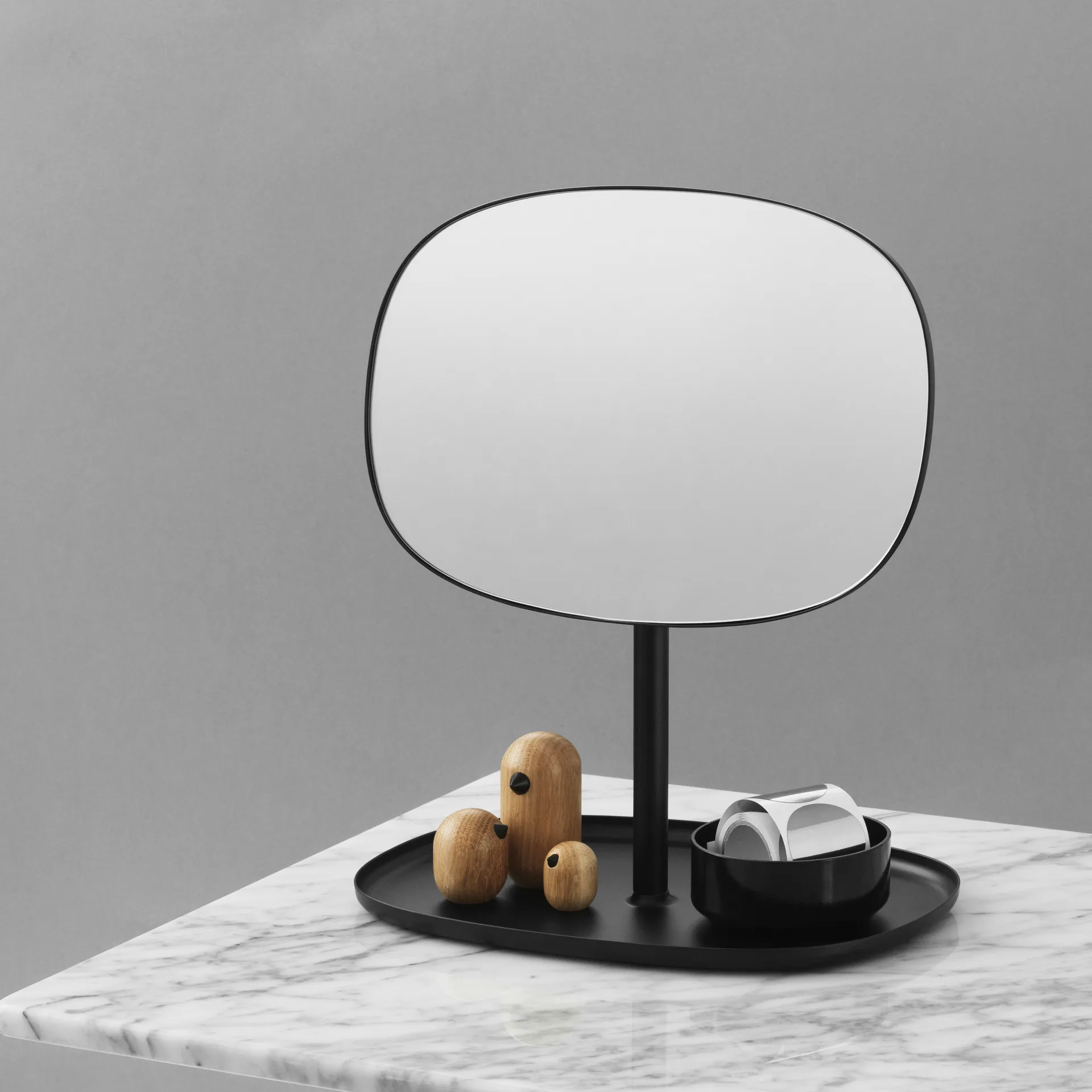 Miroir Flip, noir Normann Copenhagen
