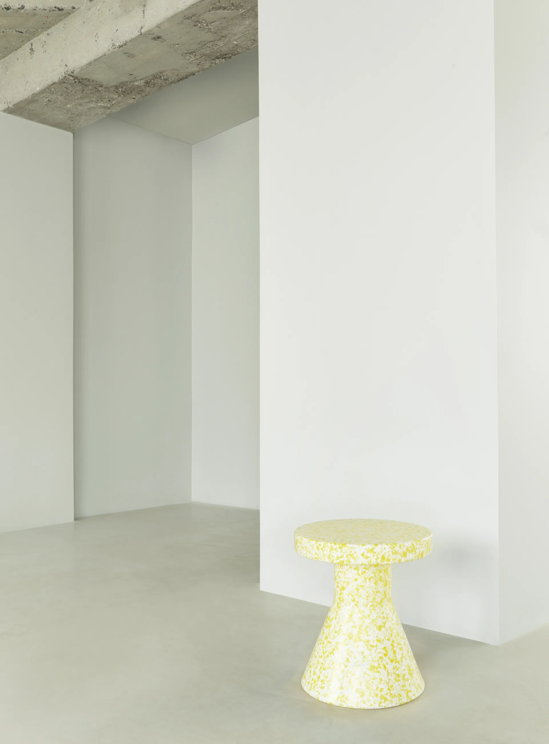 Tabouret Bit Cone, Jaune Normann Copenhagen