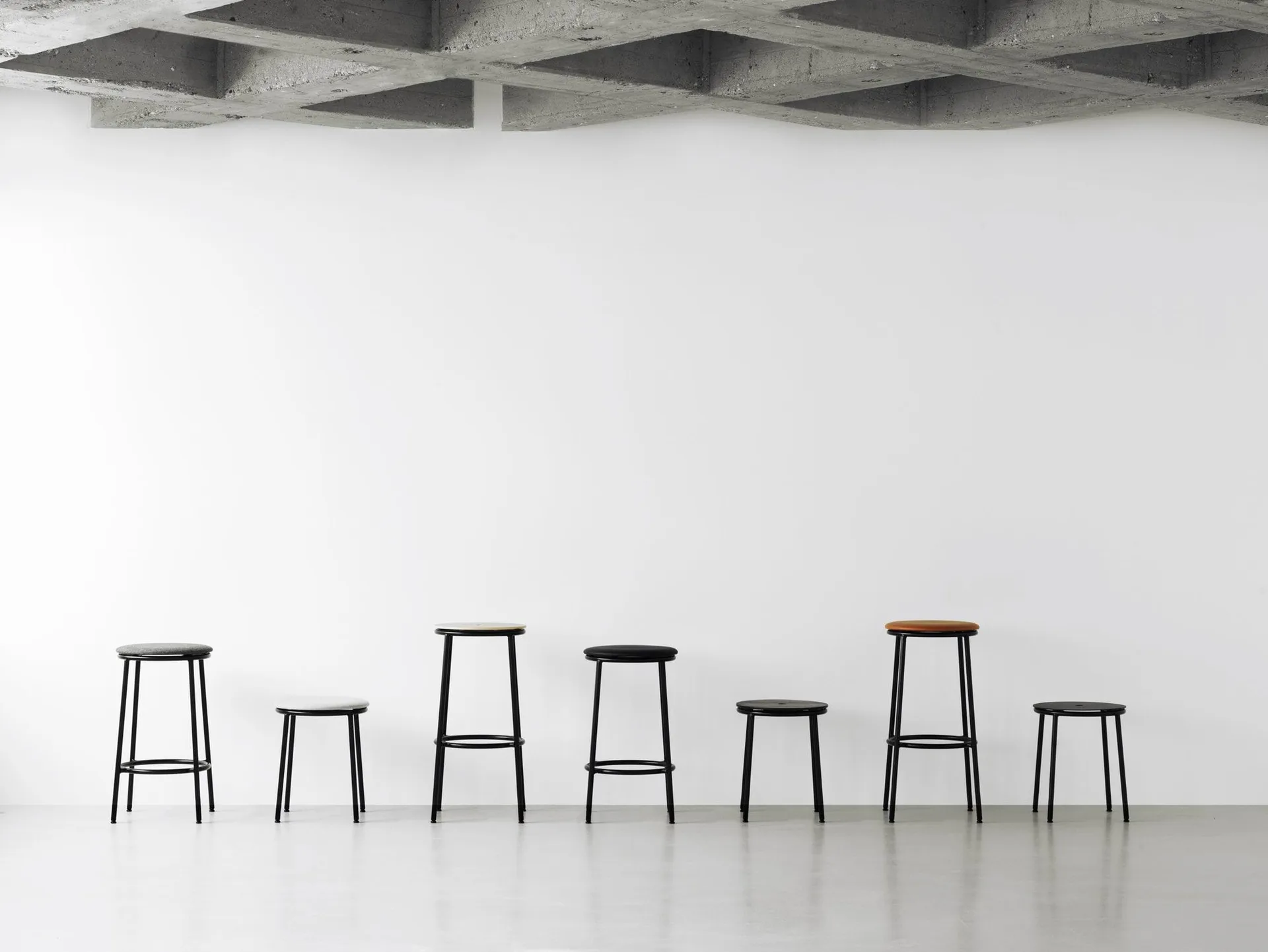 Tabouret Circa 45 cm, Chêne noir Normann Copenhagen