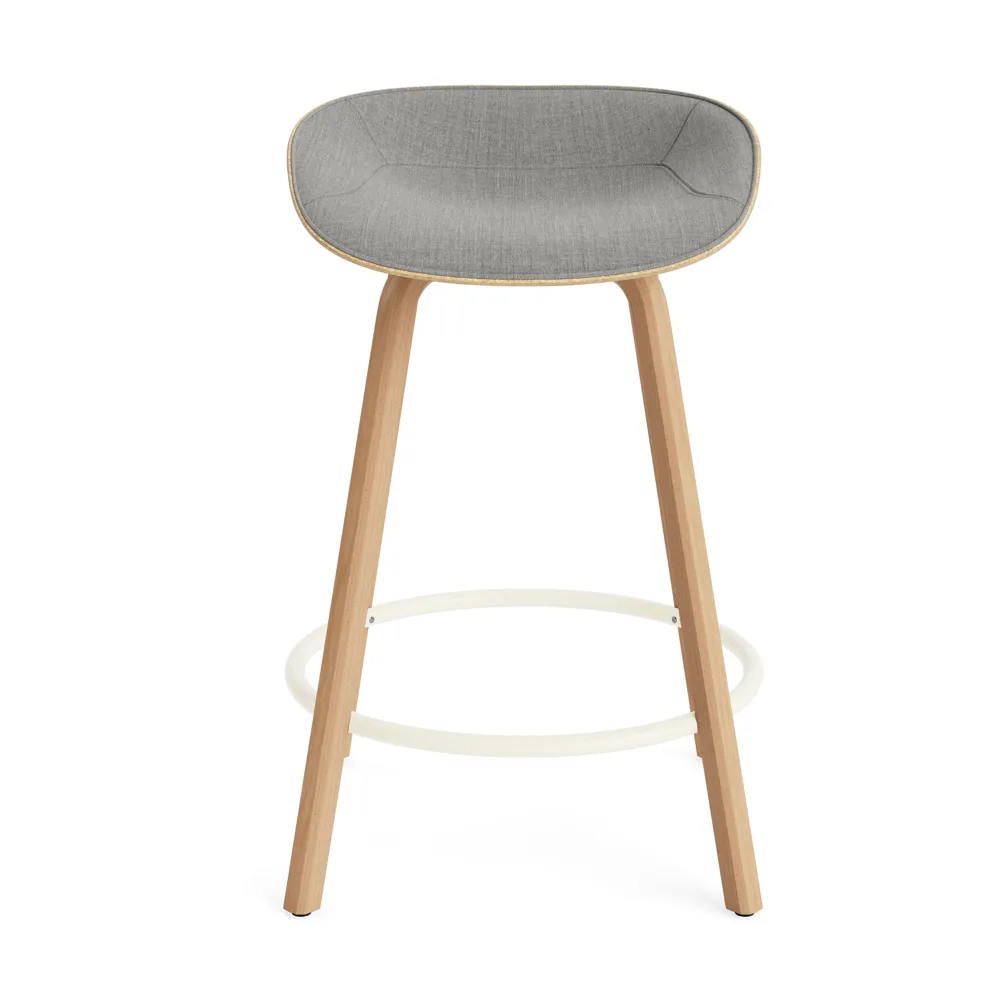Tabouret de bar Mat Barstool habillé sur le devant 65 cm, Remix 133-hemp-beech-cream steel Normann Copenhagen