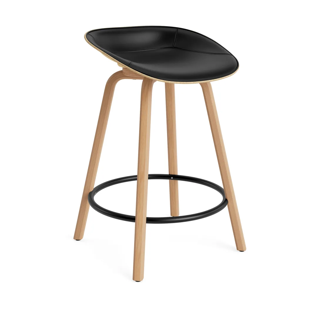 Tabouret de bar Mat Barstool habillé sur le devant 65 cm, Ultra 41599-hemp-beech-black steel Normann Copenhagen