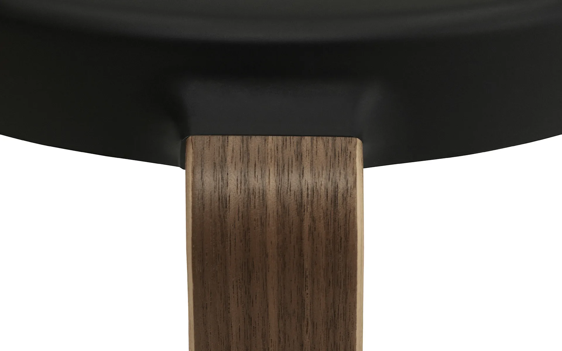 Tabouret Tap, black, pieds en noyer Normann Copenhagen