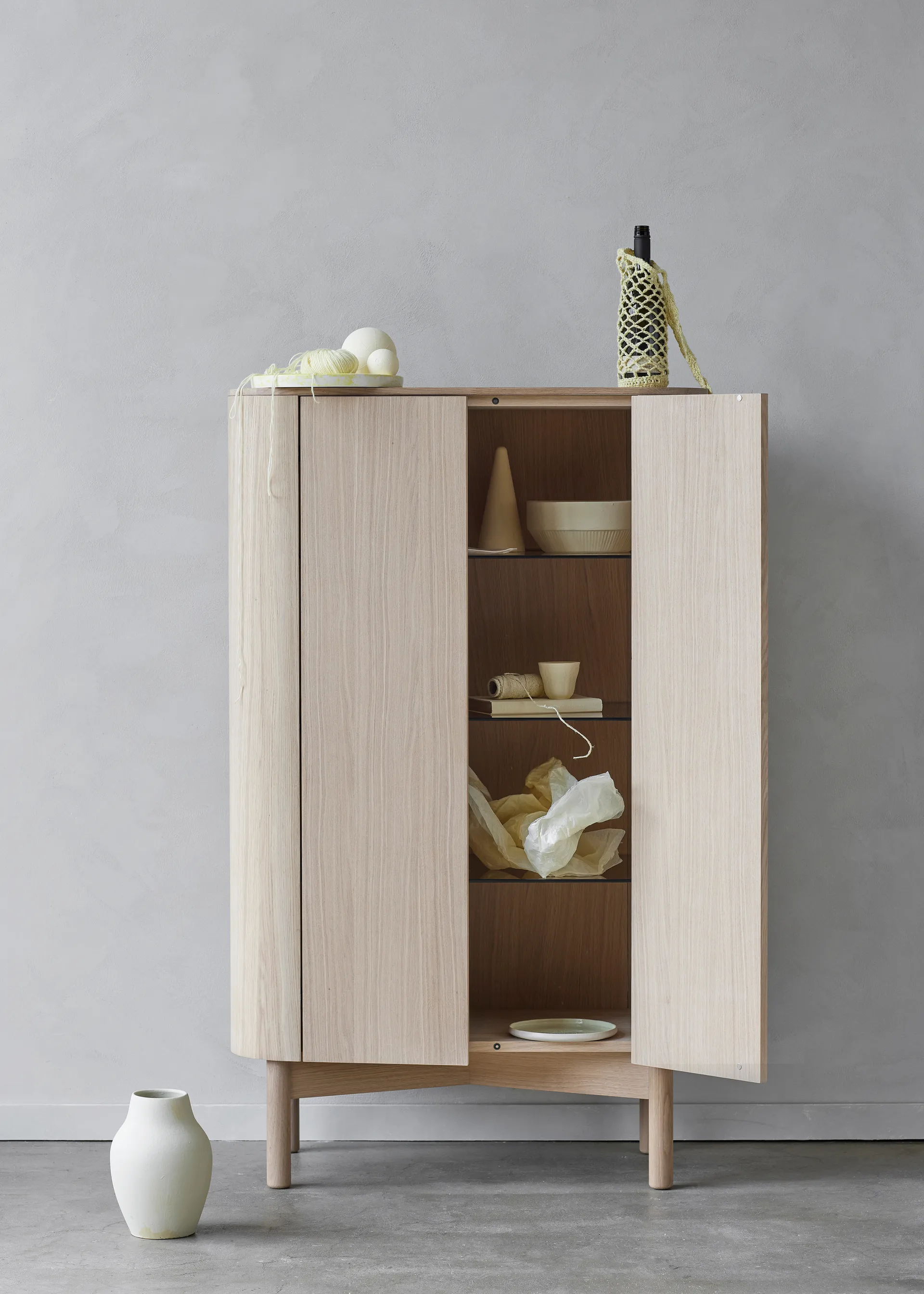 Armoire Loud tall 143 cm, Light oiled oak Northern