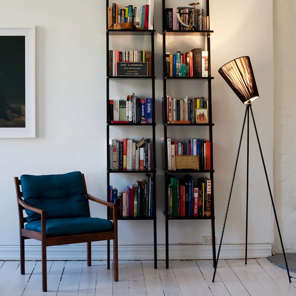 Lampadaire Oslo Wood, beige, structure noir mat Northern