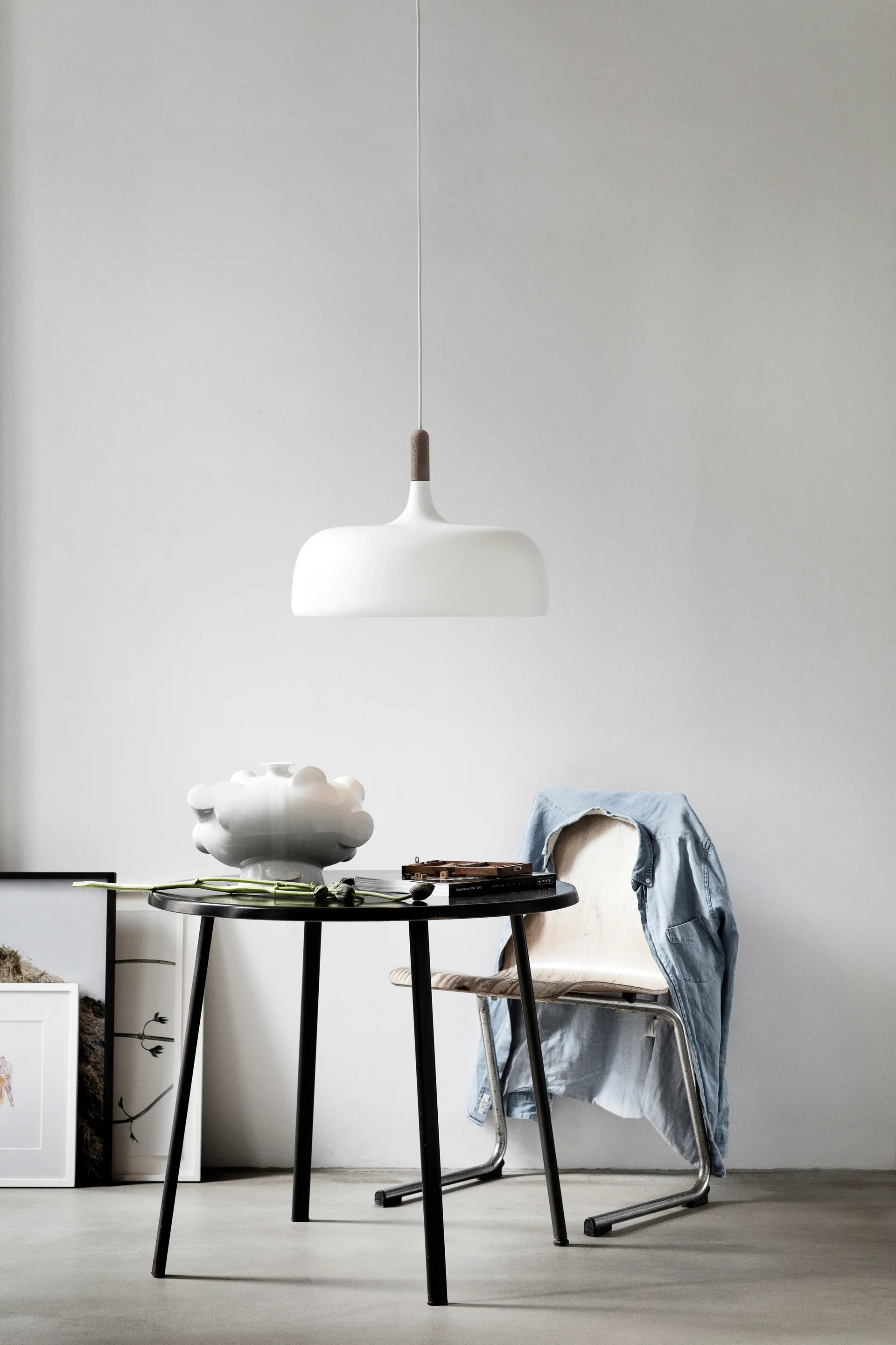 Lampe à suspension Acorn, Blanc mat Northern