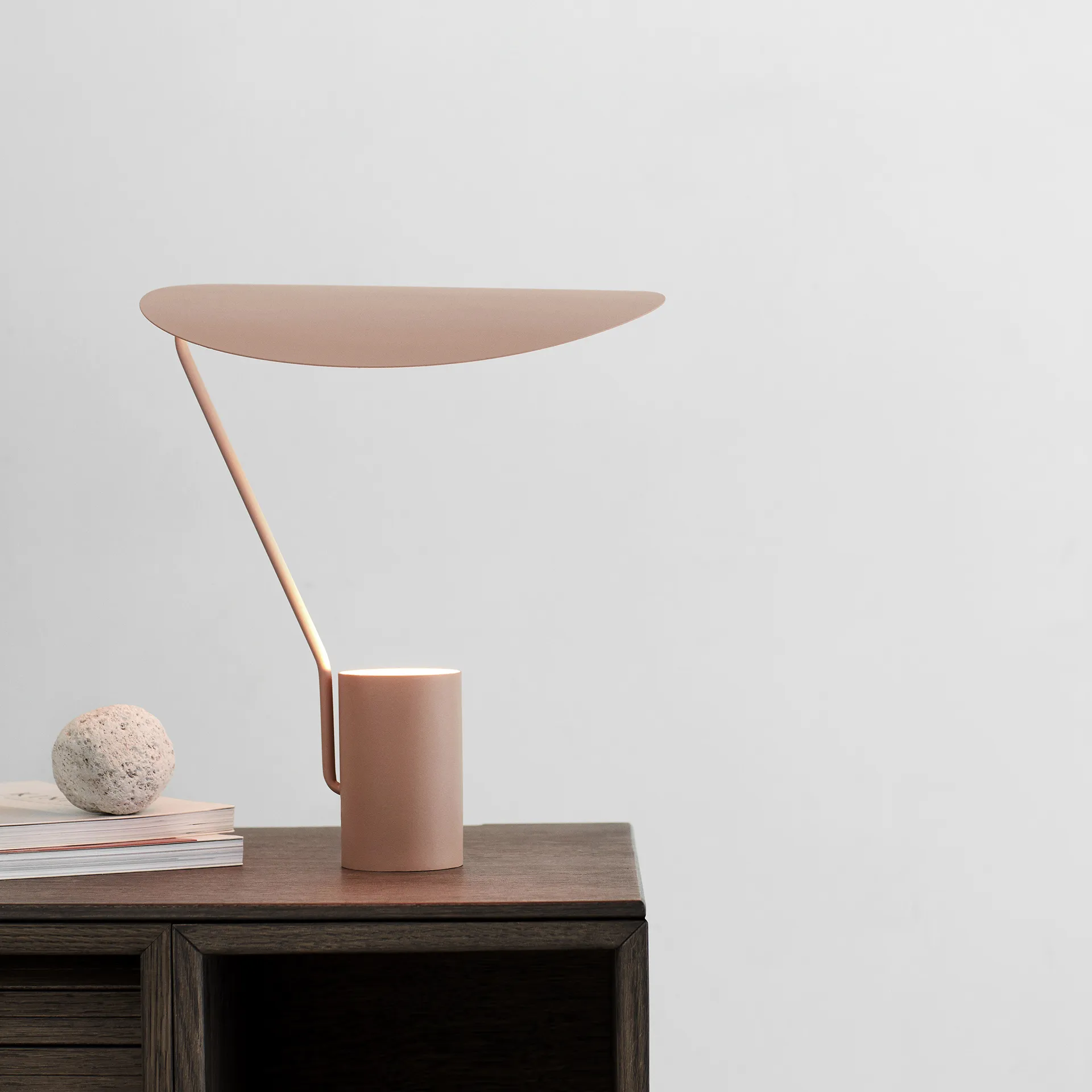 Lampe de table Ombre, warm Beige Northern