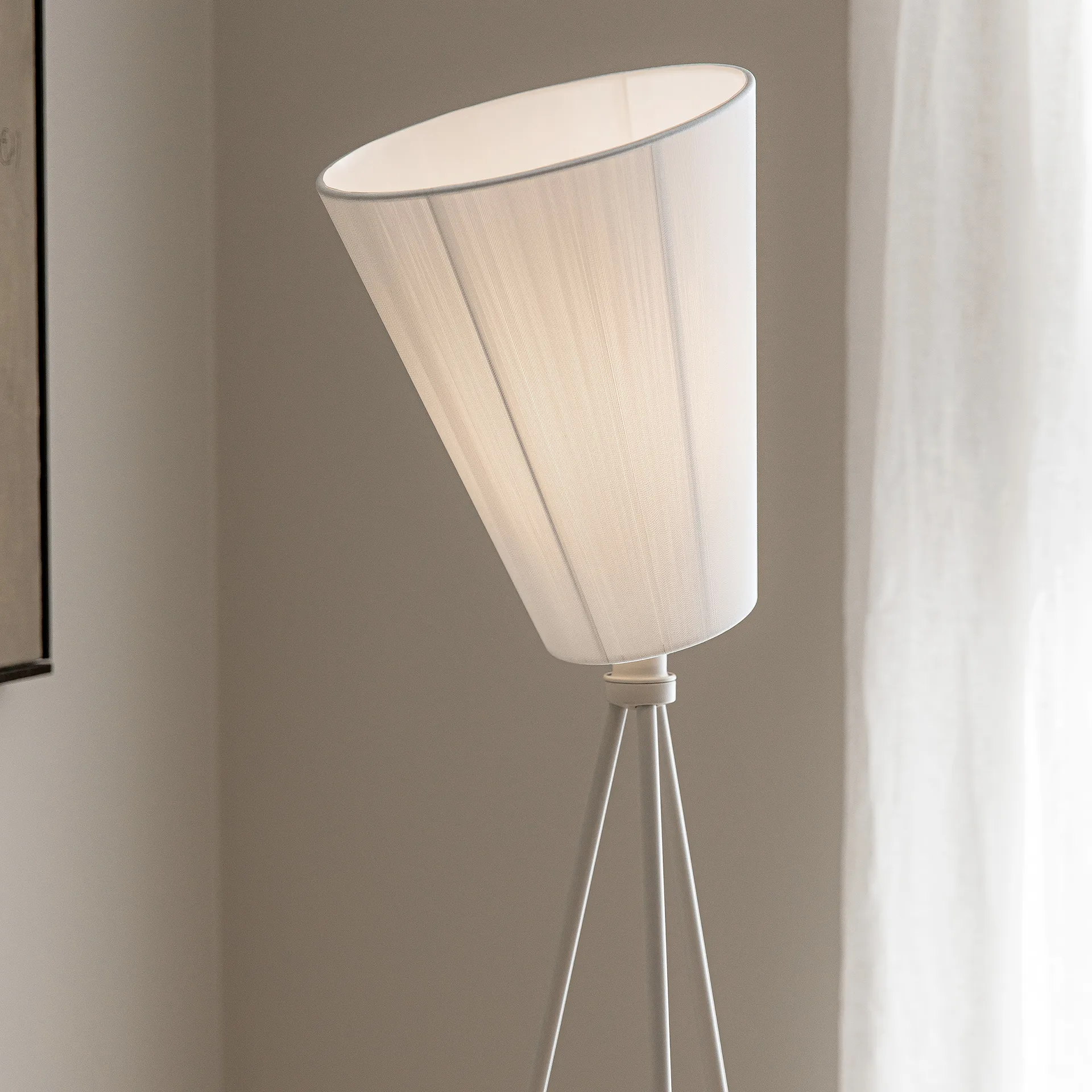 Lampe sur pied Oslo Wood abat-jour, Blanc Northern