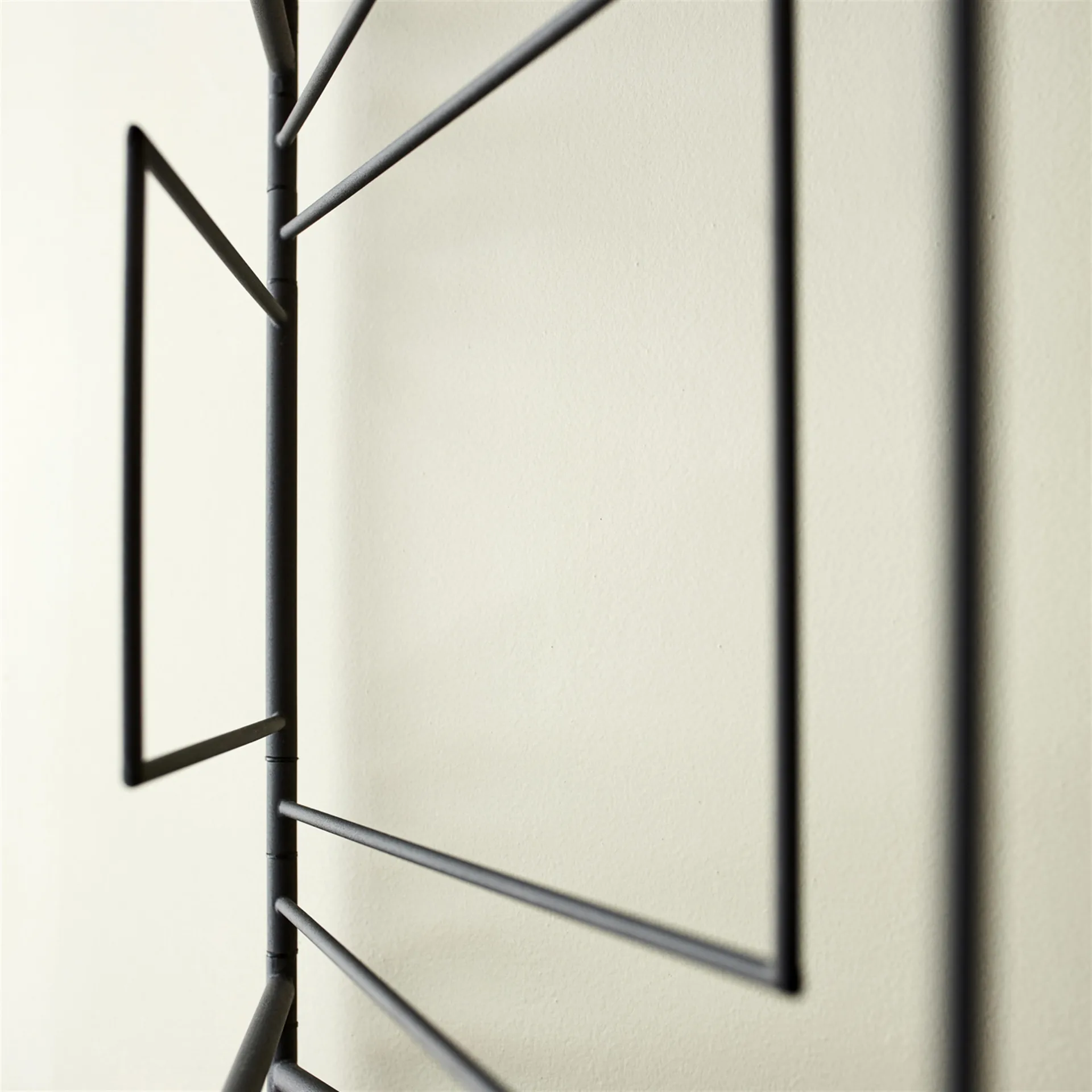 Porte vêtements Frame, Noir Northern