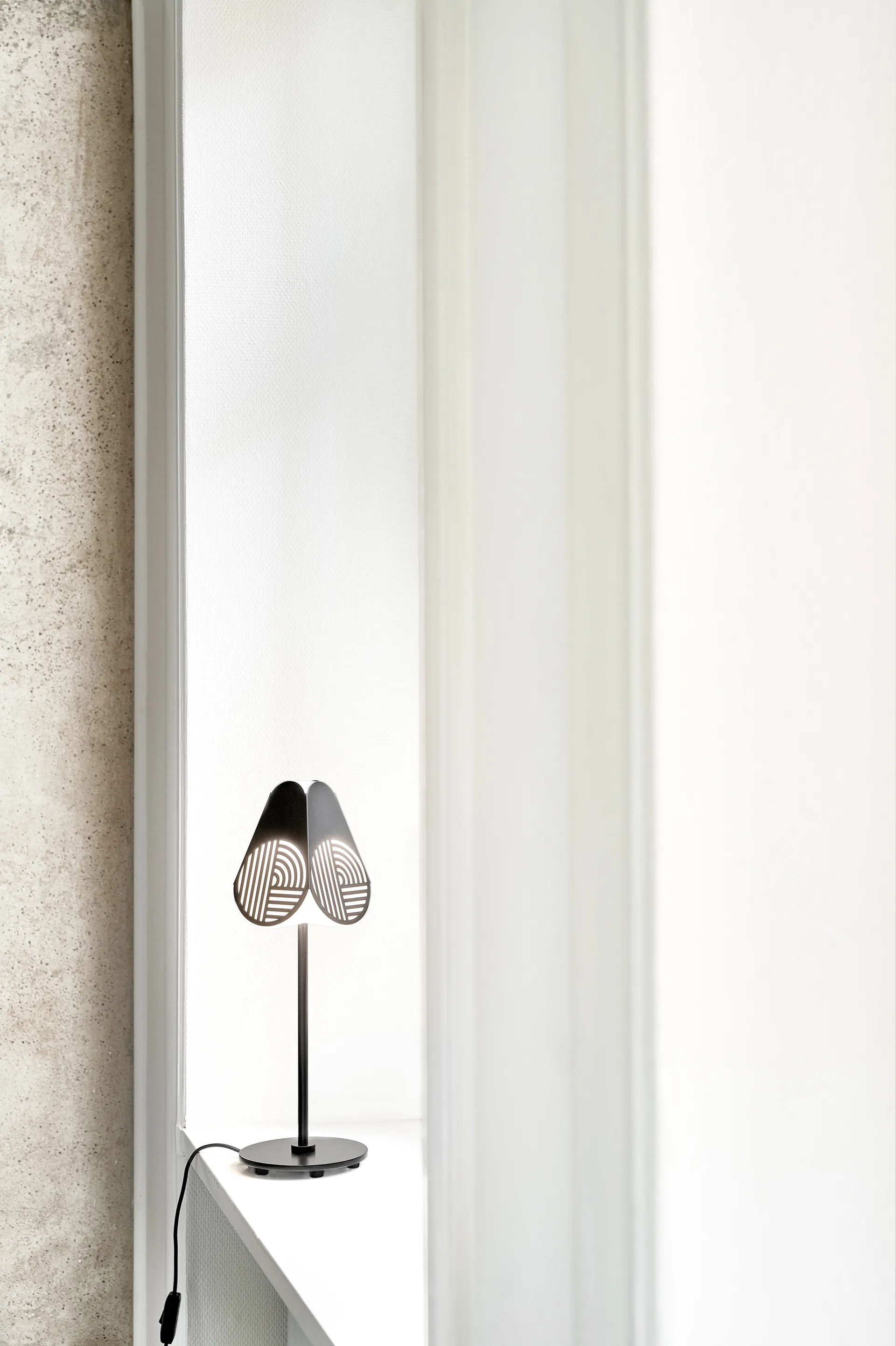 Lampe de table Notic, Noir Oblure