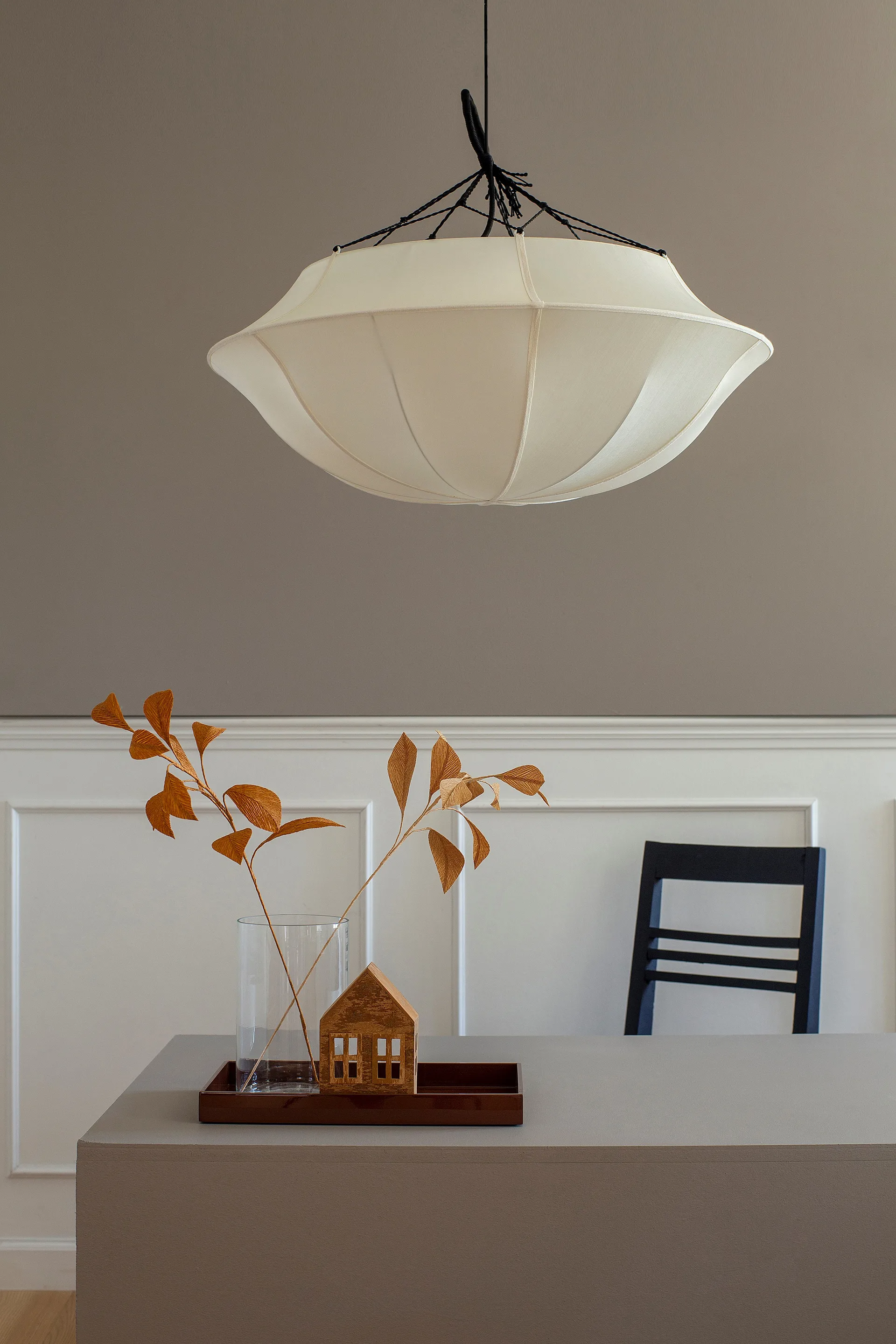 Lampe à suspension Indochina Classic Umbrella, Offwhite Oi Soi Oi