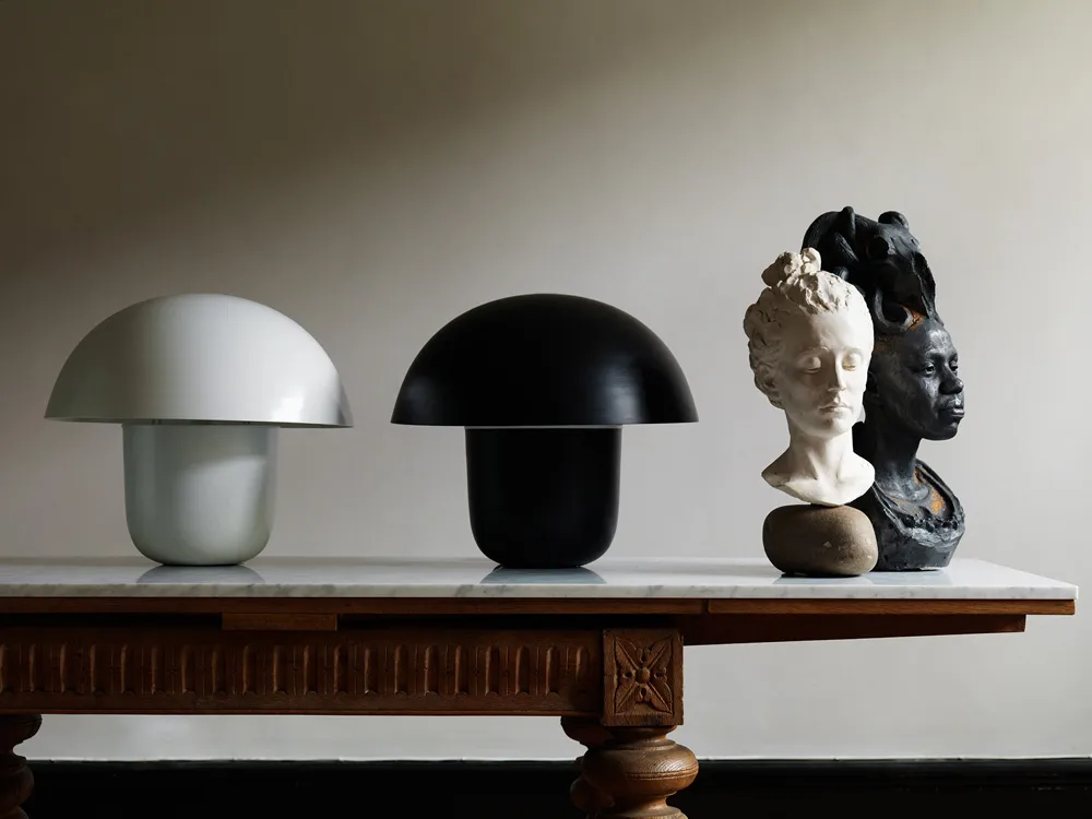 Lampe de table Carl-Johan Ø40 cm, Noir Olsson & Jensen