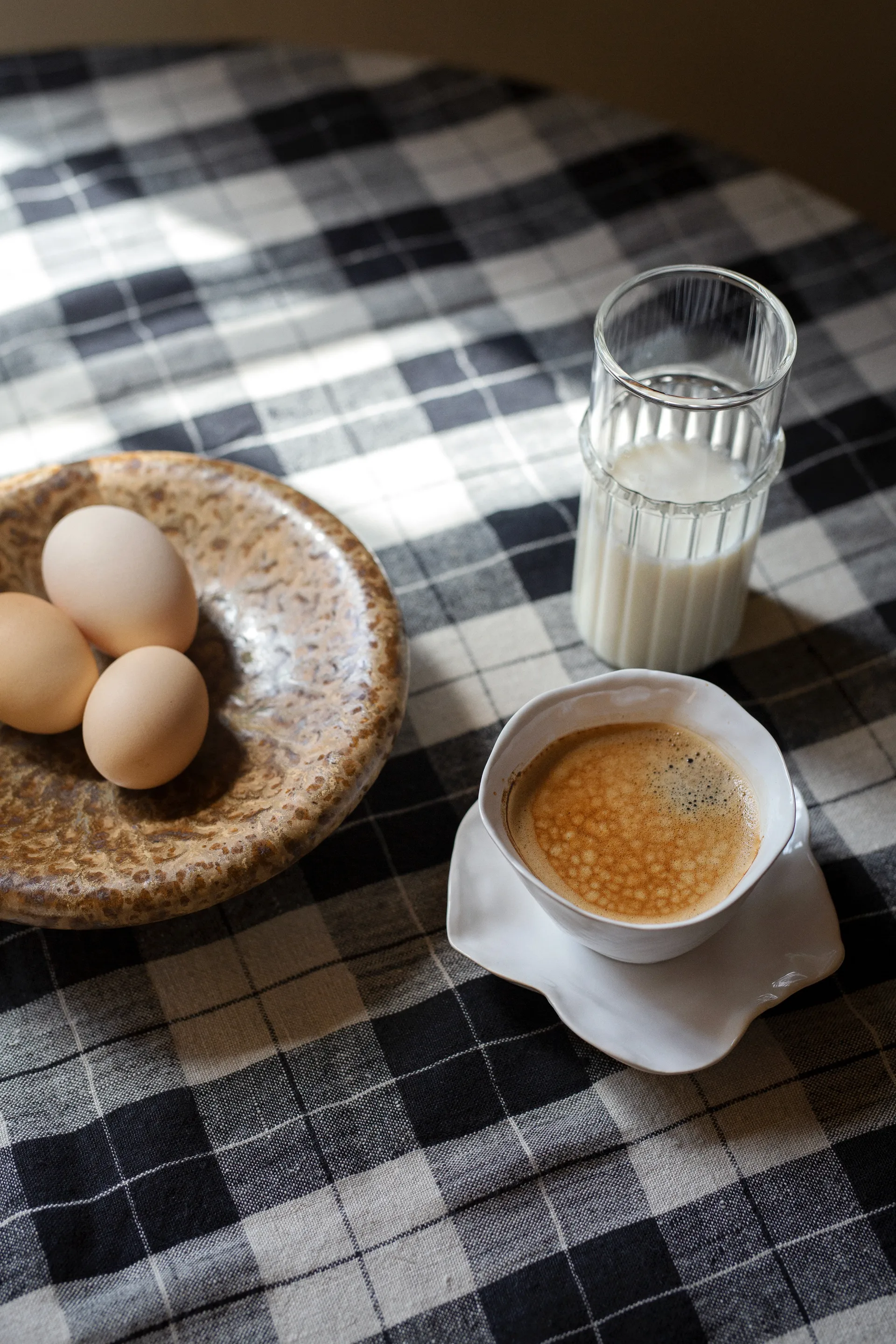 Tasse Clair avec soucoupe, Blanc Olsson & Jensen