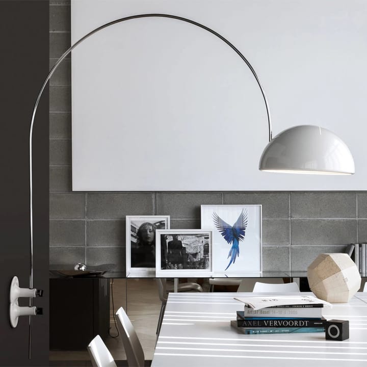 Applique Coupé 1159, white, structure chromée
 Oluce