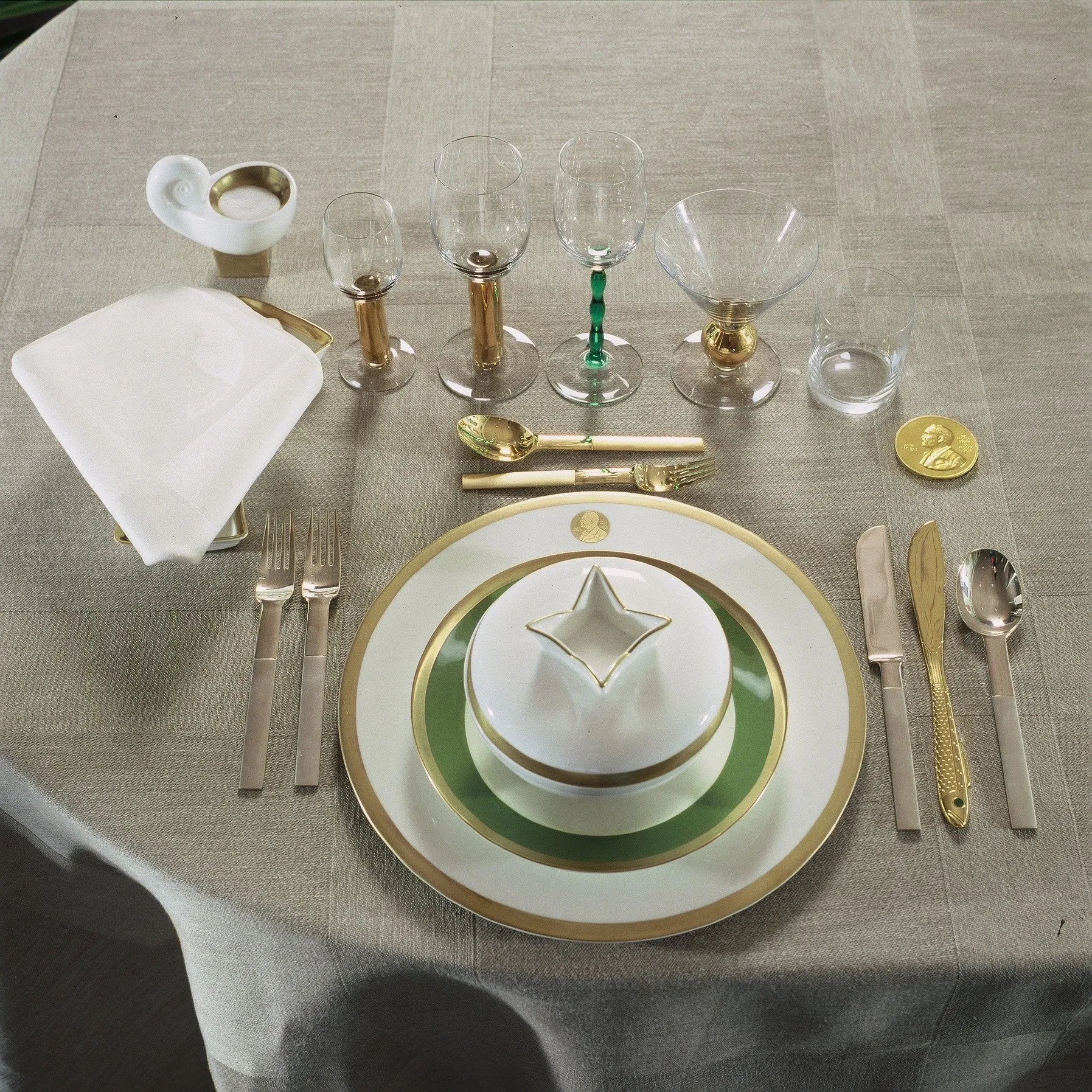 Décanteur Nobel, décanteur 118 cl Orrefors