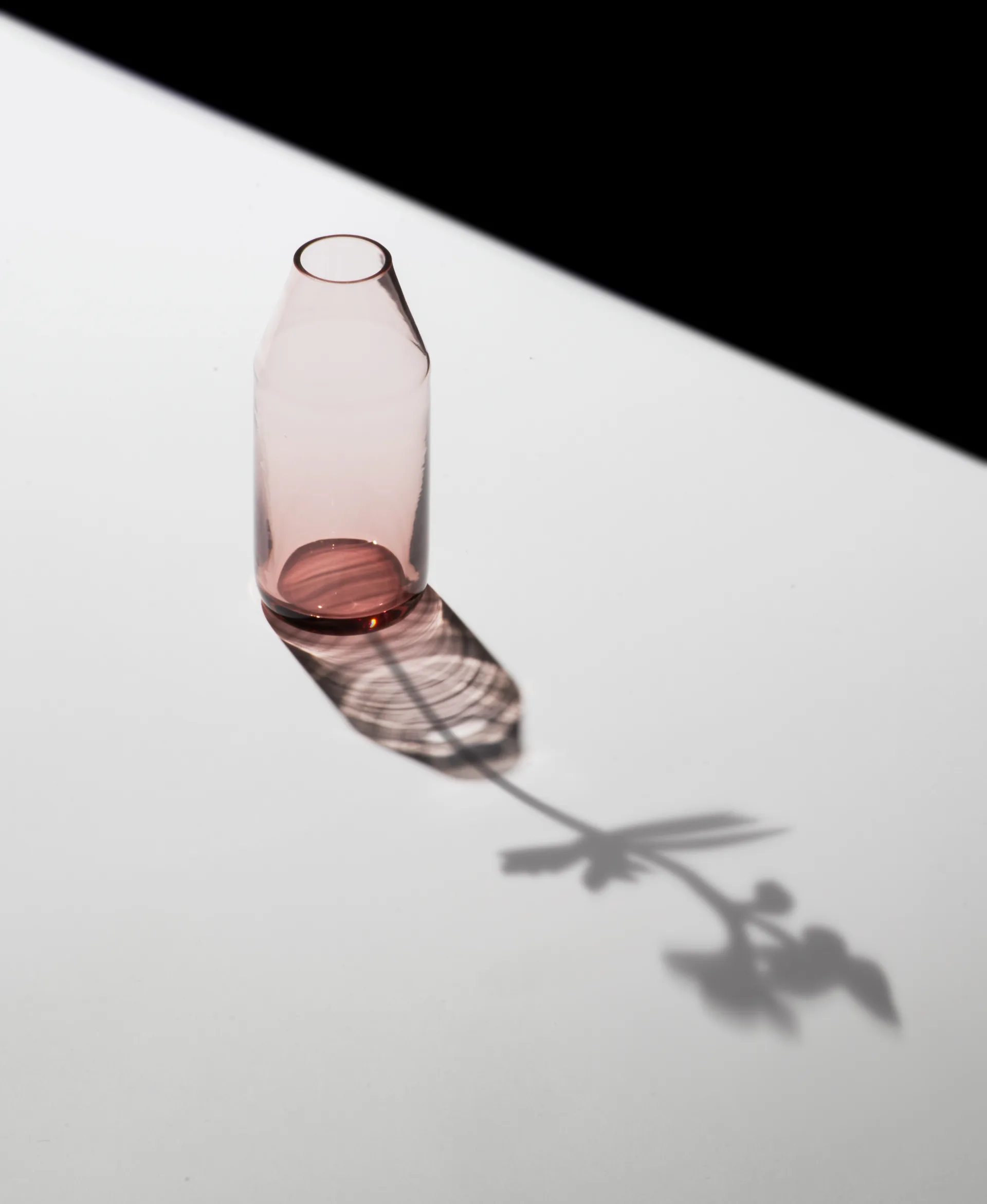 Midsummer mini vase Wood Cranesbill, 100 mm Orrefors