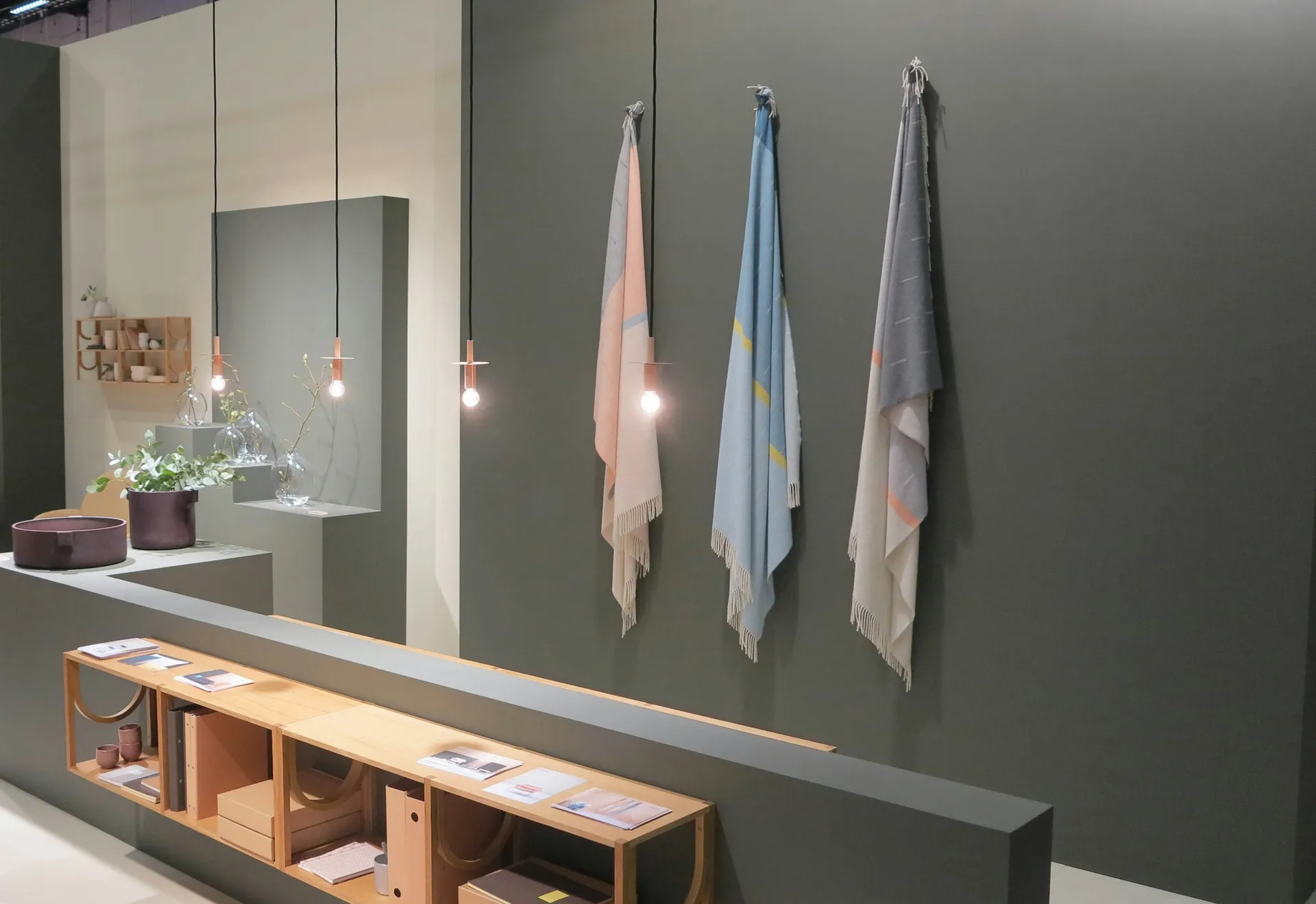Lampe Star 1, laiton brut Örsjö Belysning