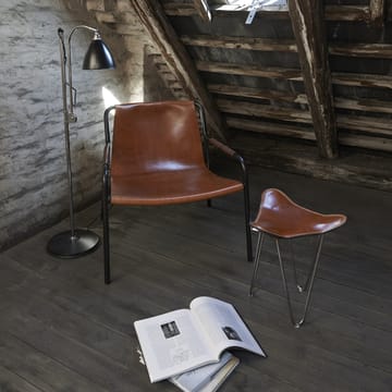 Chaise longue September - cuir cognac, support en acier laqué noir - OX Denmarq