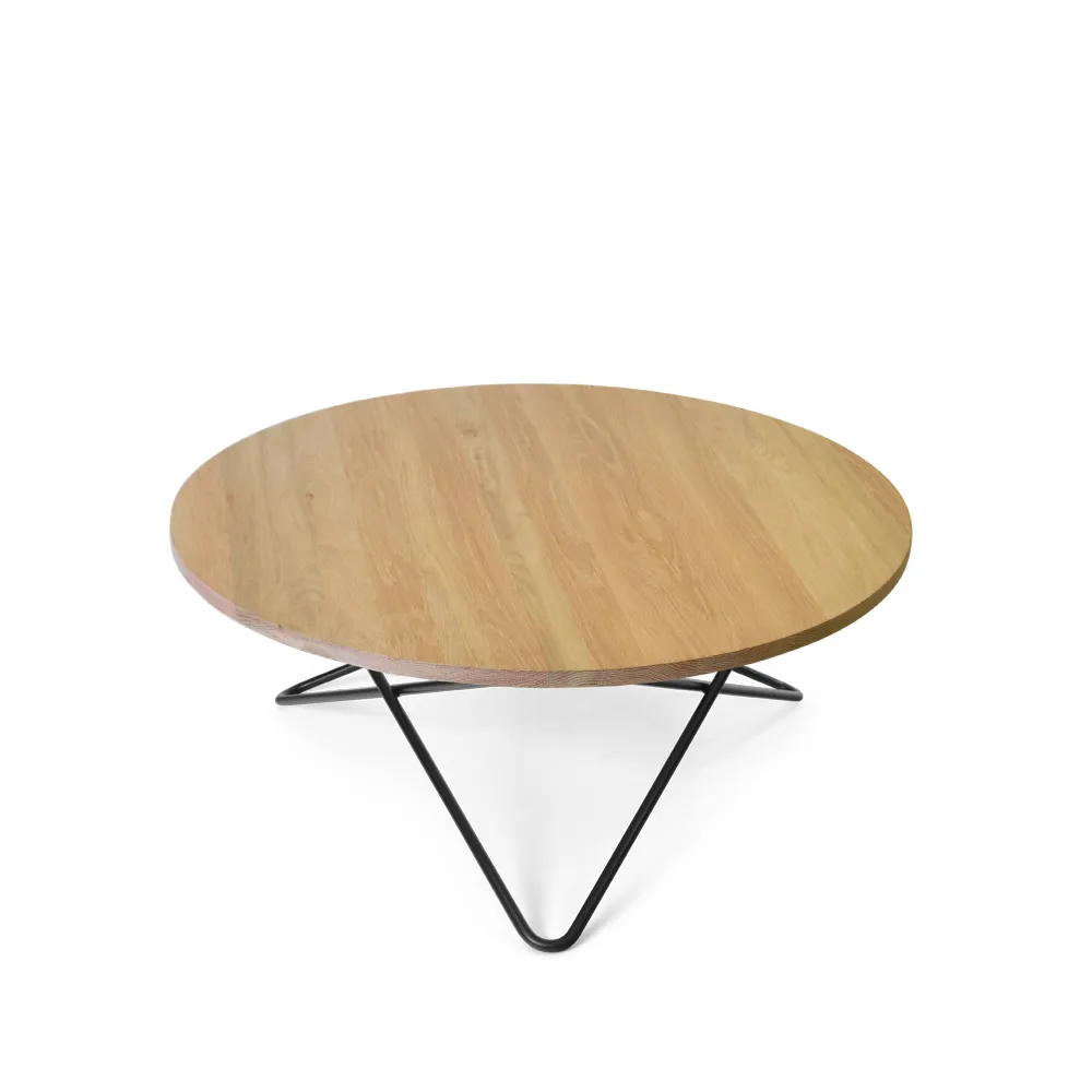 Table basse O, chêne laqué mat, support laqué noir OX Denmarq