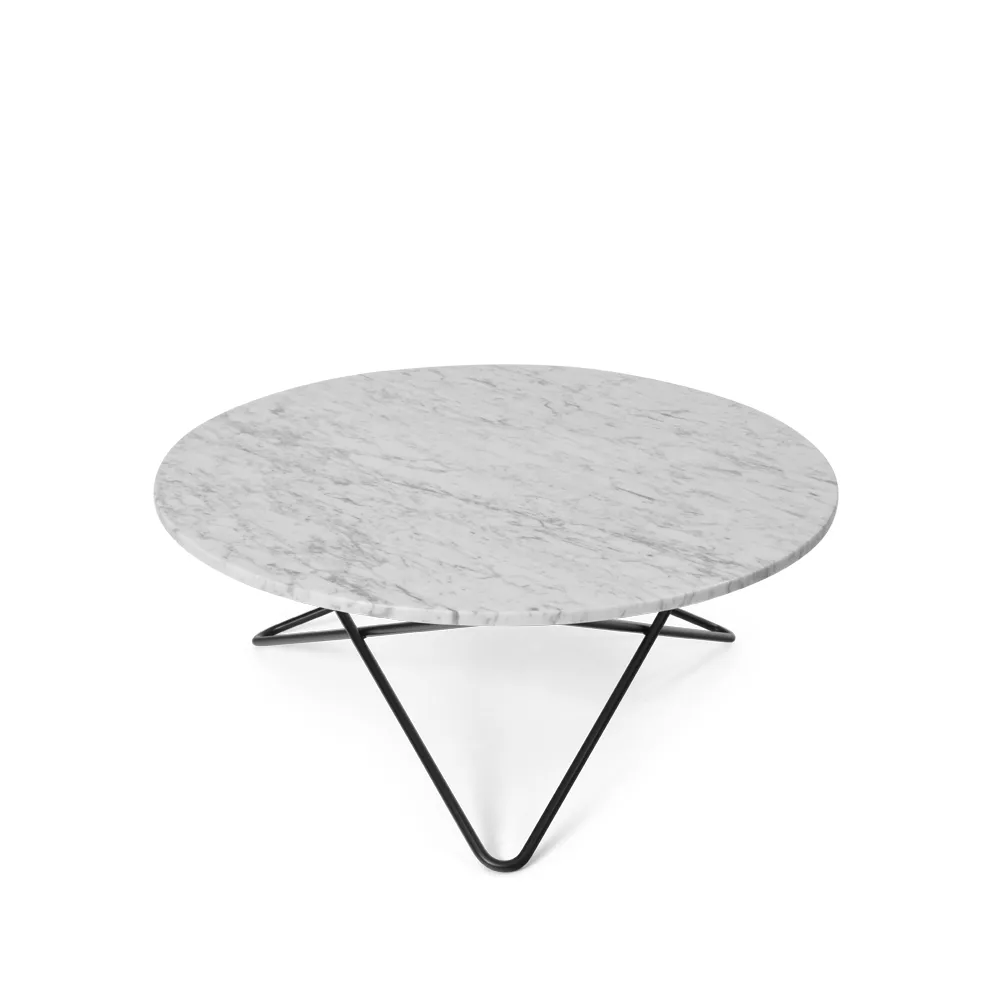 Table basse O, marbre blanc, support laqué noir OX Denmarq