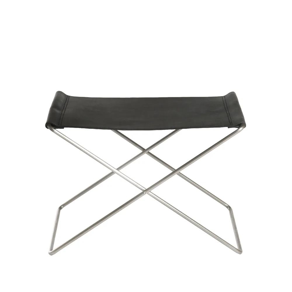 Tabouret OX Stool, cuir noir, acier inoxydable OX Denmarq