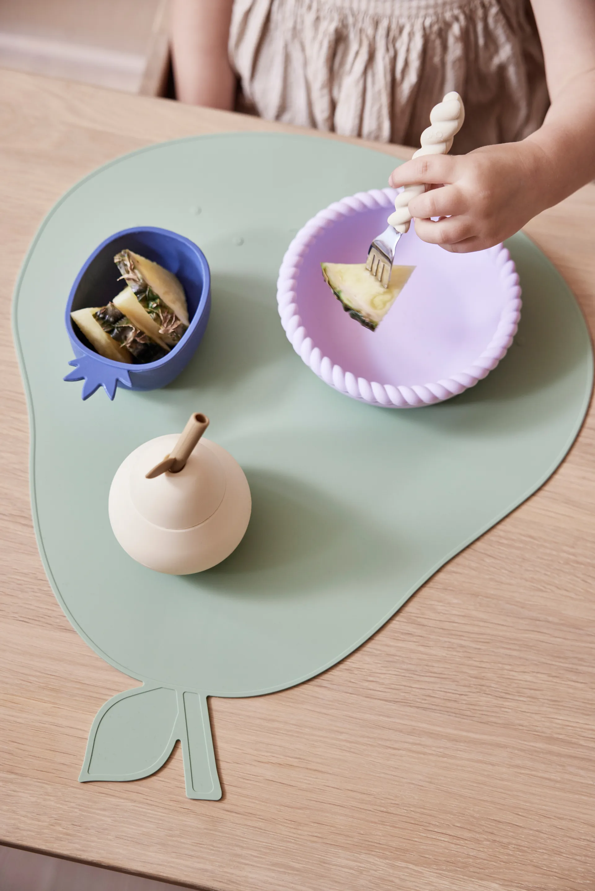Assiette et bol Mellow, LightRubber-Lavender OYOY