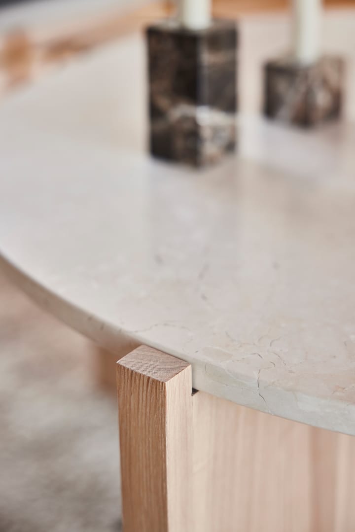 Table basse Lune en marbre Ø50 cm - Nature-white - OYOY