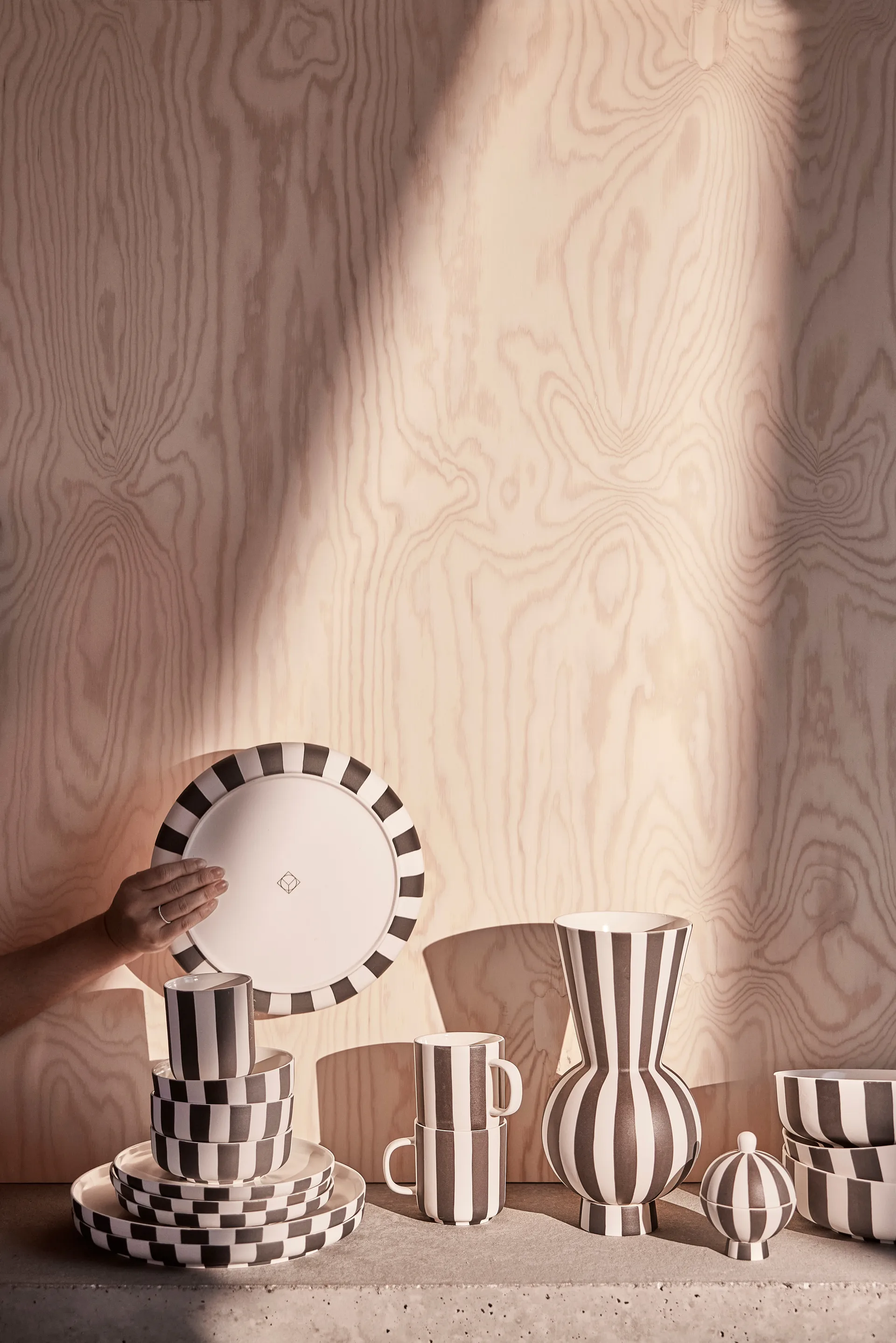 Tasse Toppu, Black-white OYOY