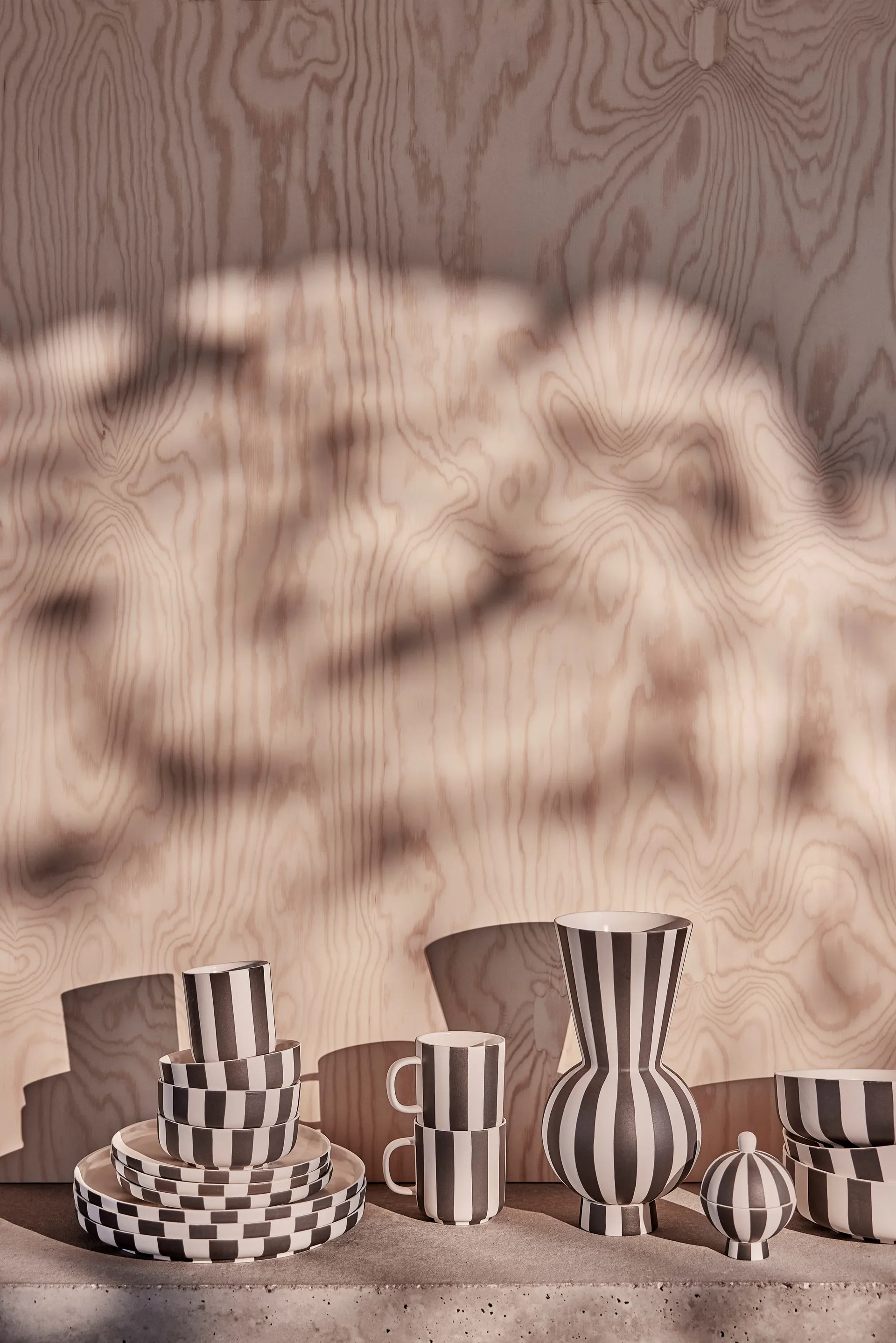 Tasse Toppu, Black-white OYOY