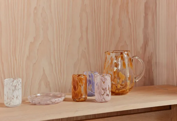 Verre Jali, Amber OYOY